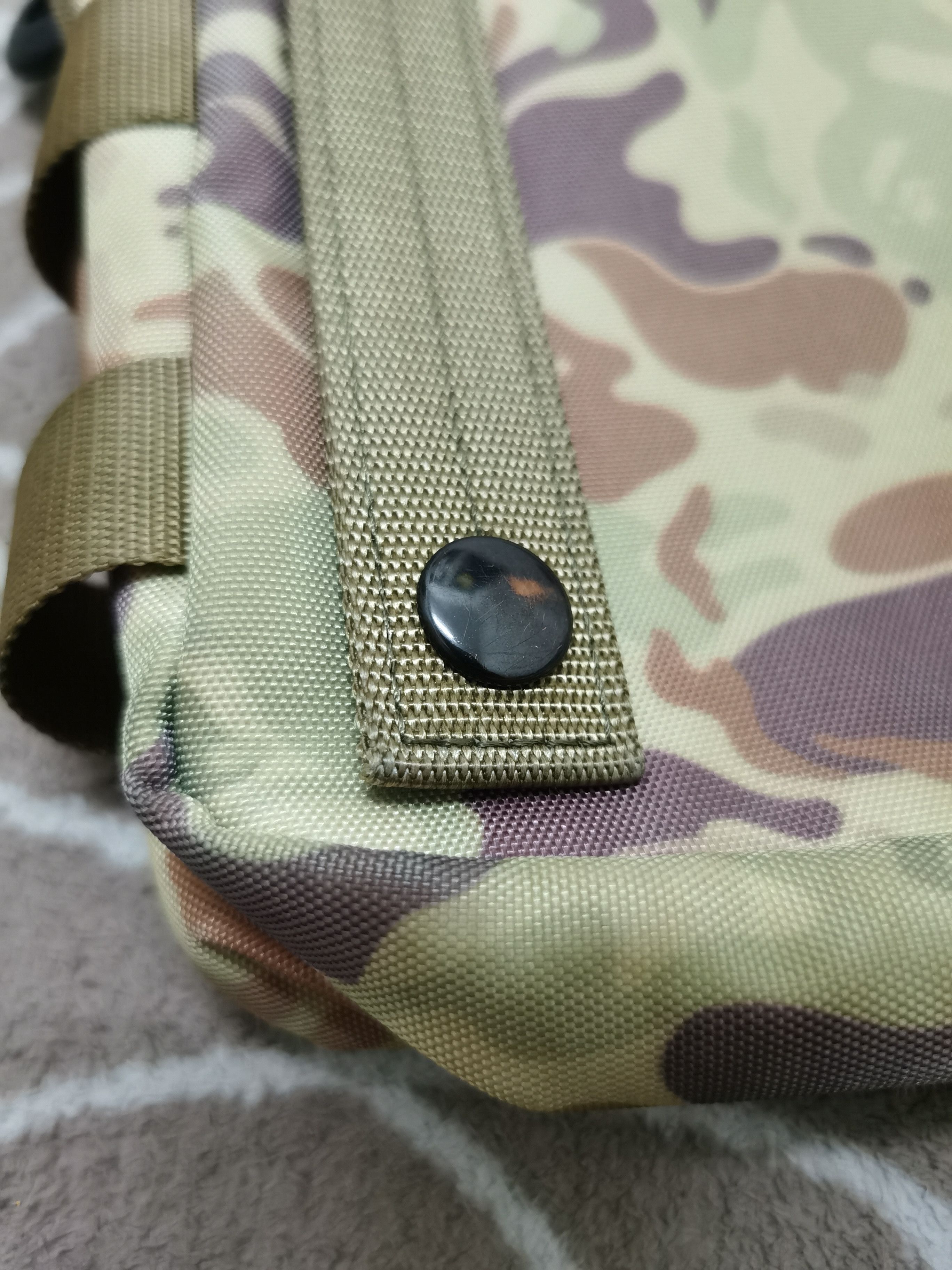 Bape Bape Ghost Camo Sling Bag Size ONE SIZE - 7 Thumbnail