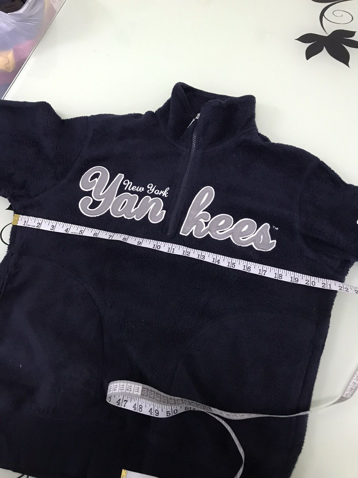 Japanese Brand Vintage Mlb Yankees x Uniqlo Fleece Sweatshirt Size US M / EU 48-50 / 2 - 11 Thumbnail