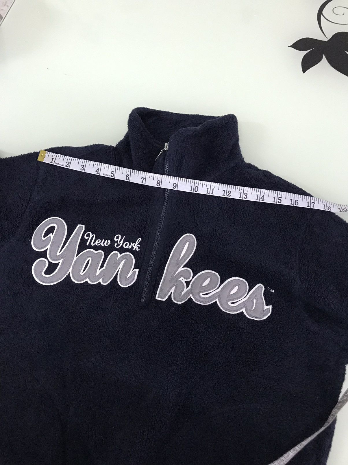 Japanese Brand Vintage Mlb Yankees x Uniqlo Fleece Sweatshirt Size US M / EU 48-50 / 2 - 12 Thumbnail