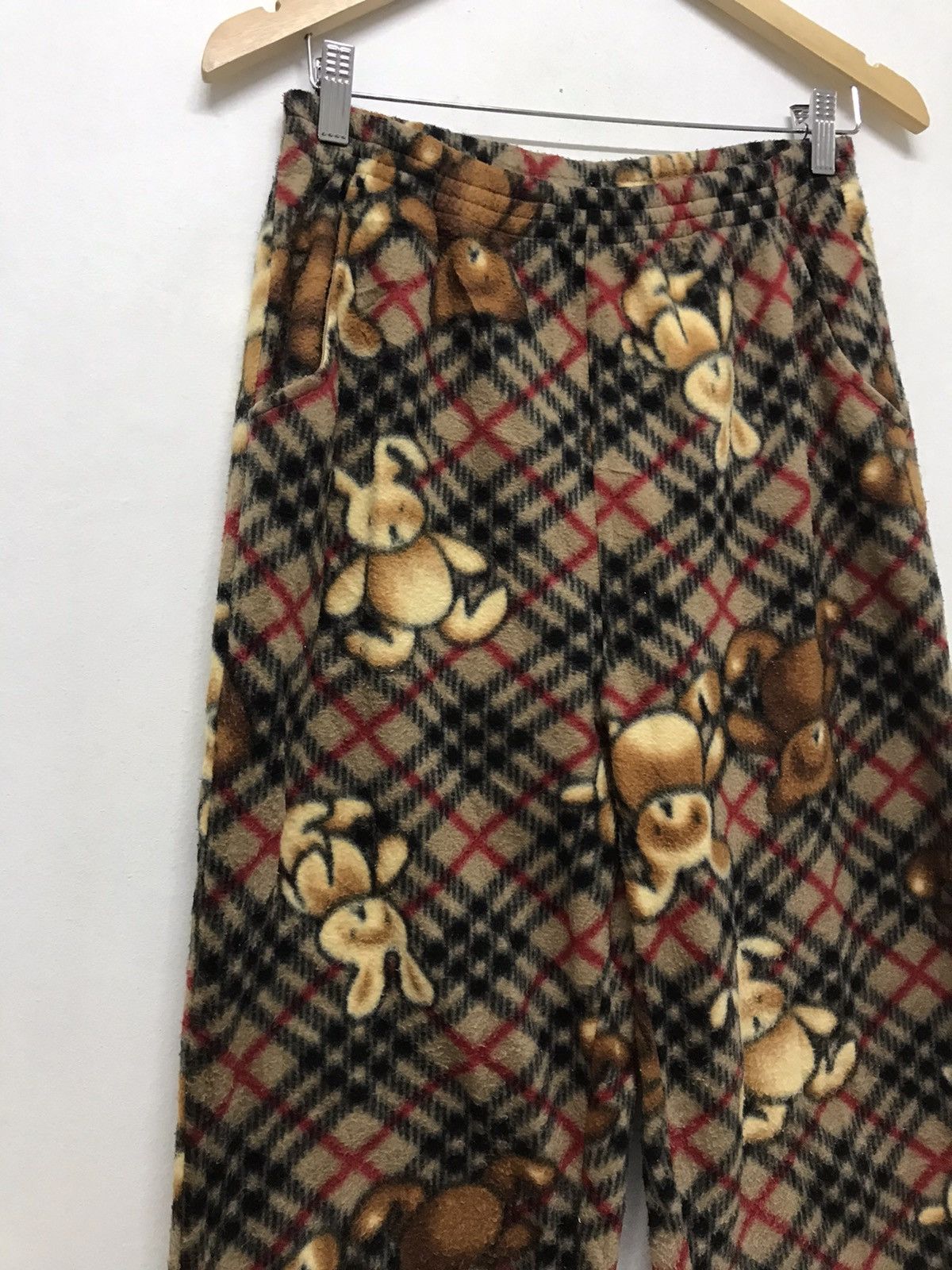 Japanese Brand Unknown Brands Fleece Novacheck Bear Pants Like Burberry Size US 34 / EU 50 - 4 Thumbnail