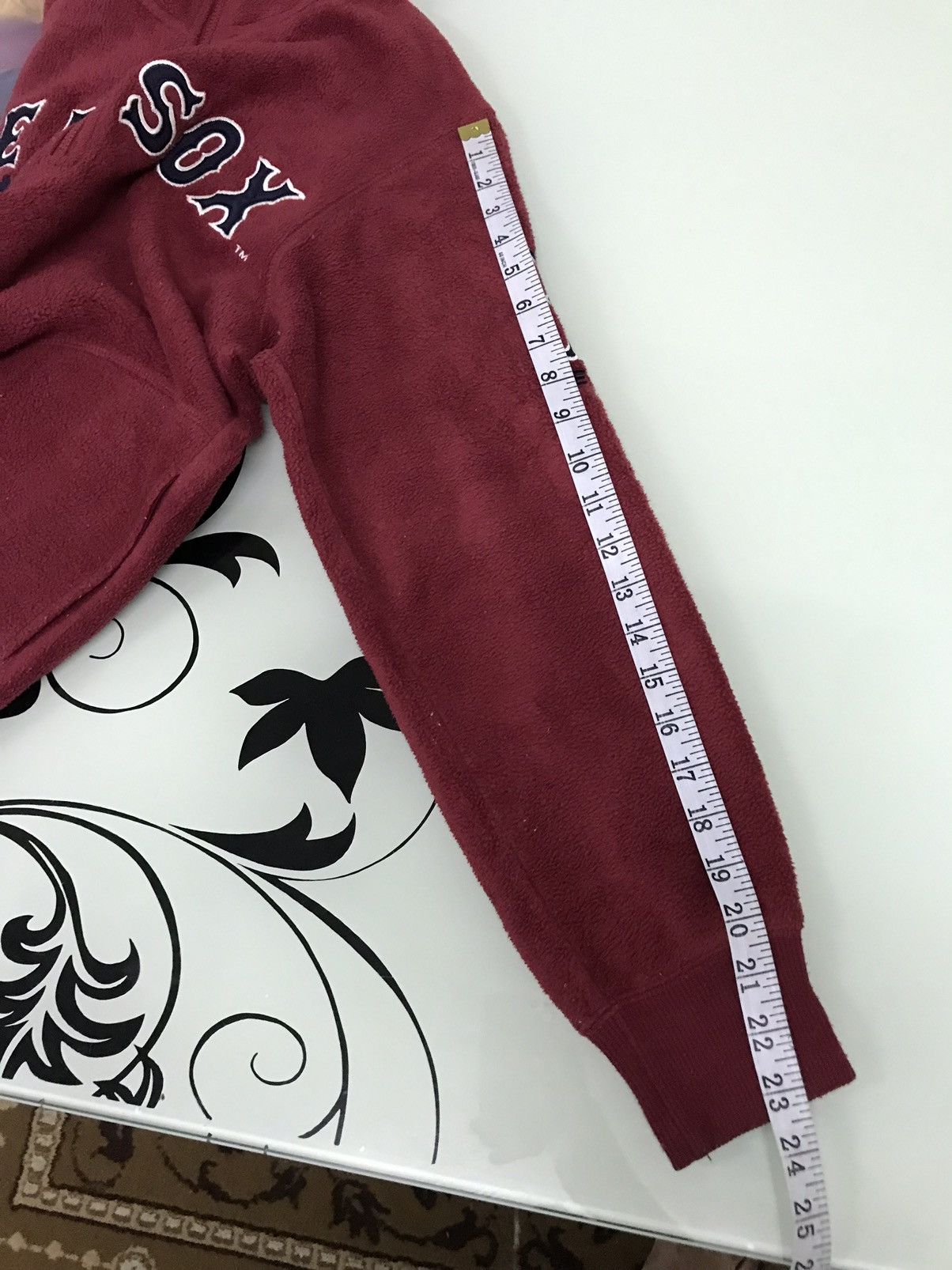 Japanese Brand Vintage Mlb Red Sox x Uniqlo Fleece Sweatshirt Size US M / EU 48-50 / 2 - 13 Thumbnail