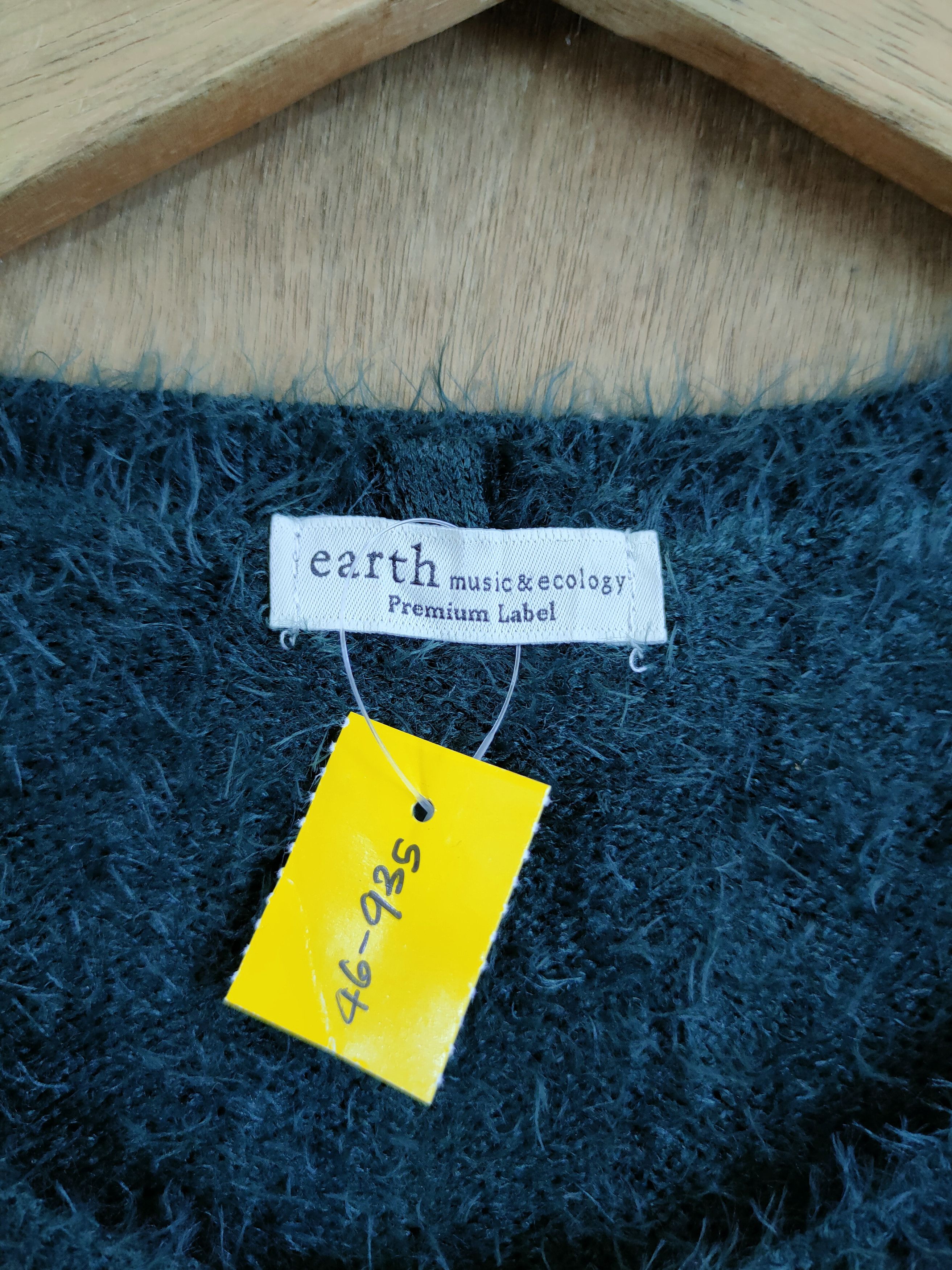 Hypebeast × Japanese Brand Japan shag shaggy soft fur mohair green knitted #46-935 Size S / US 4 / IT 40 - 4 Thumbnail