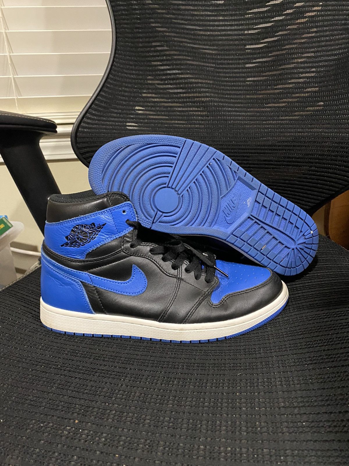 Nike Air Jordan 1 Retro High OG Royal 2017 Size 9.5 | Grailed