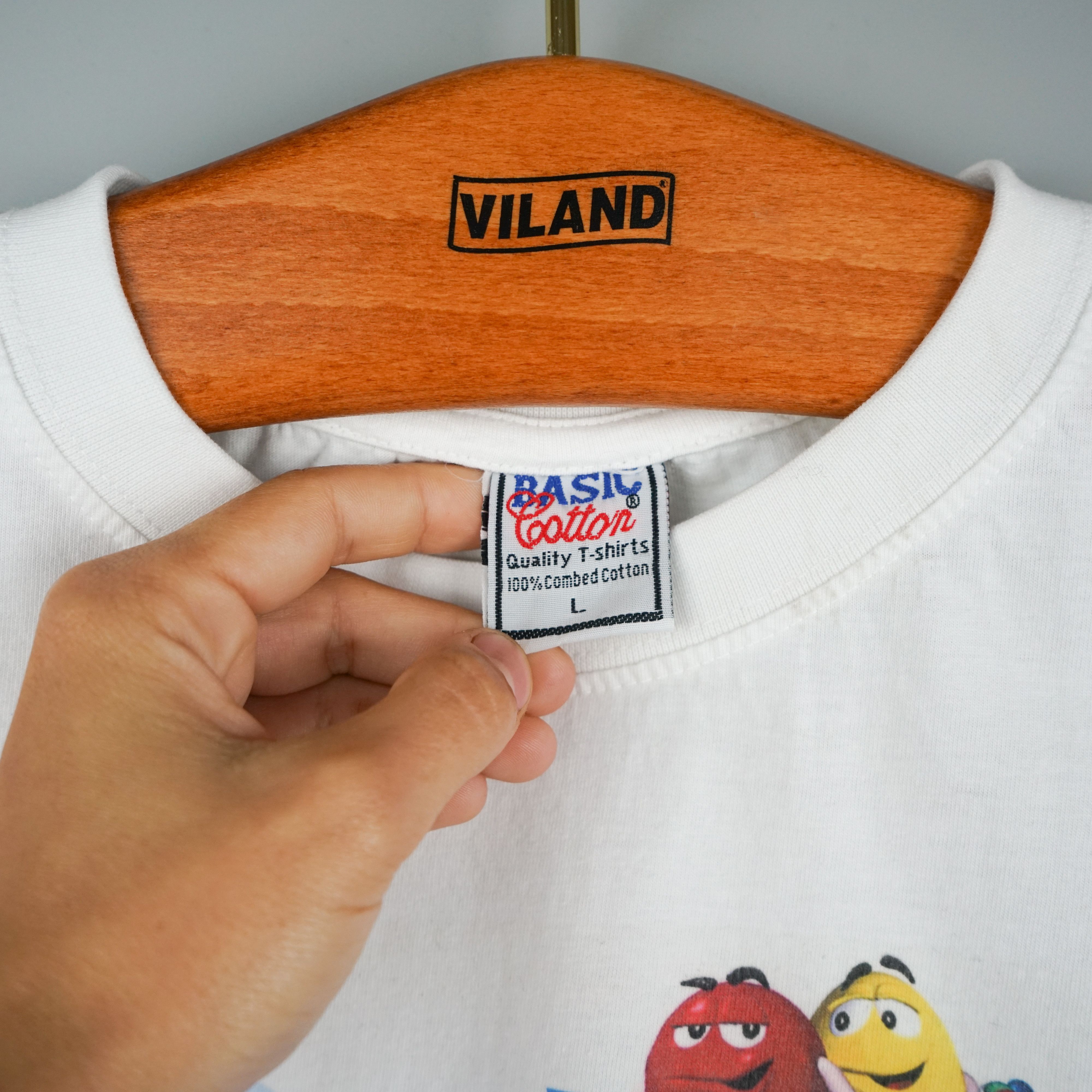 Vintage Vintage M&Ms t shirt 1990s Size US L / EU 52-54 / 3 - 3 Thumbnail