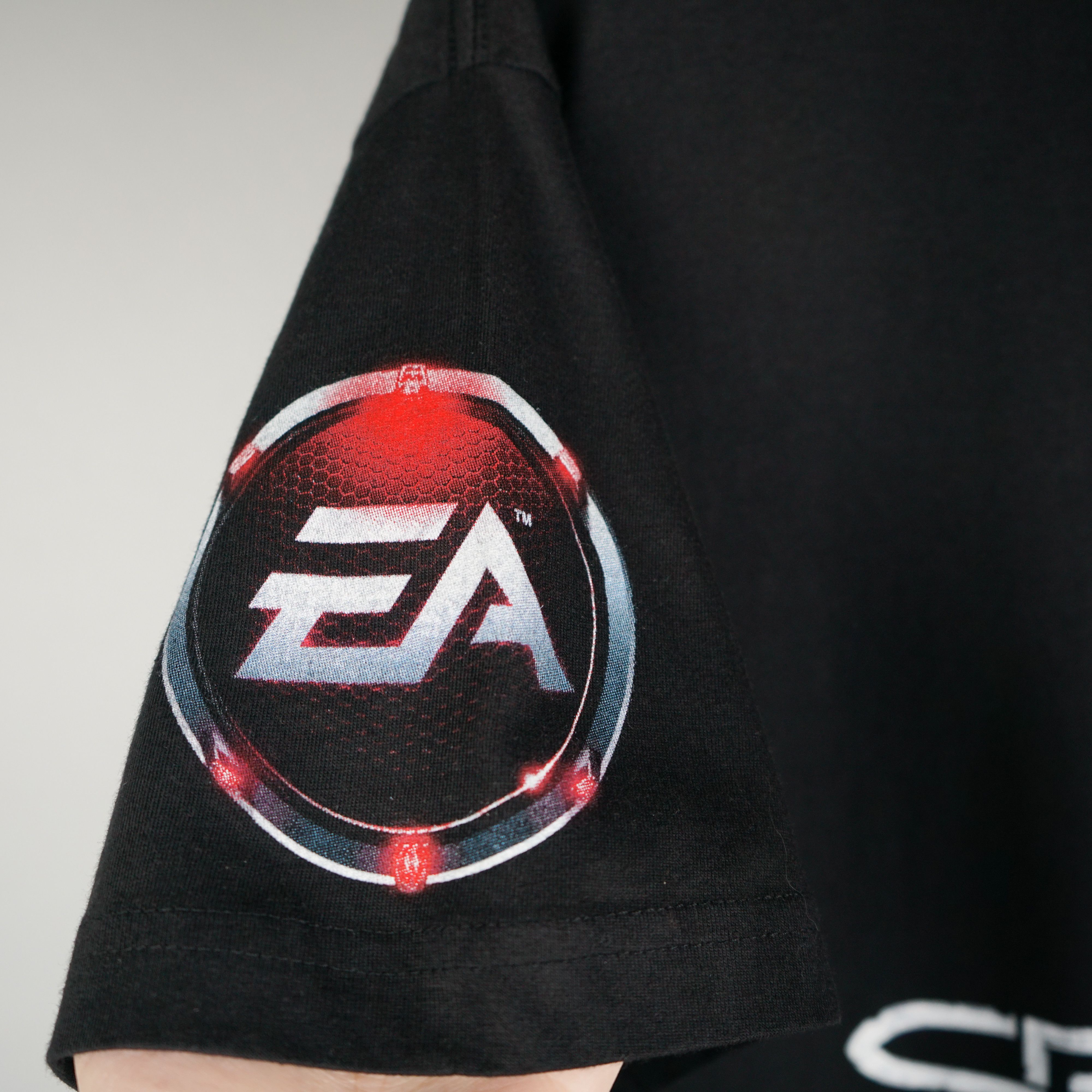 The Game × Vintage 2007 Crysis retro game t-shirt EA electronic arts Size US L / EU 52-54 / 3 - 3 Thumbnail