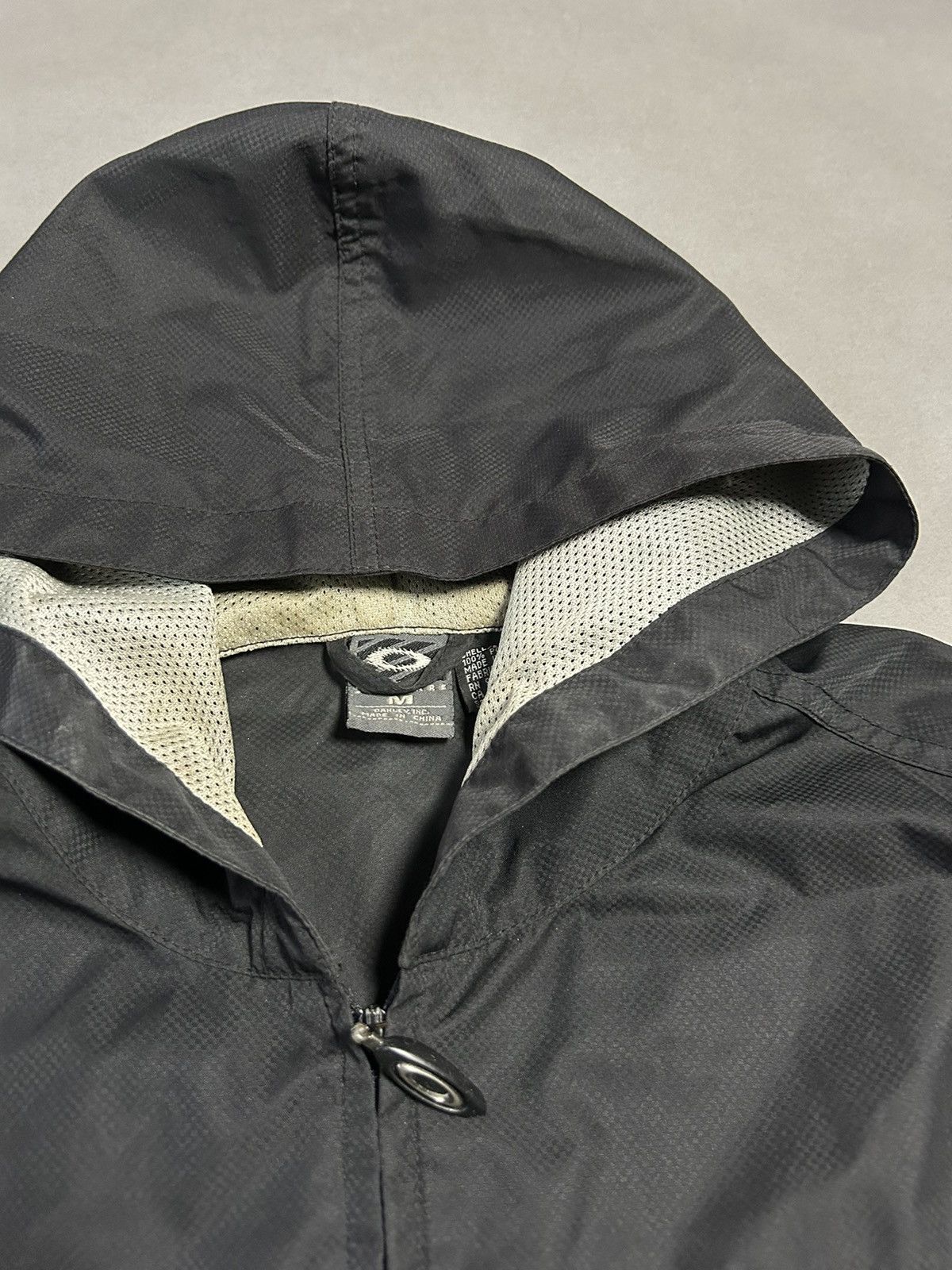Oakley Oakley vintage black windbreaker jacket techwear functional Size US M / EU 48-50 / 2 - 3 Thumbnail