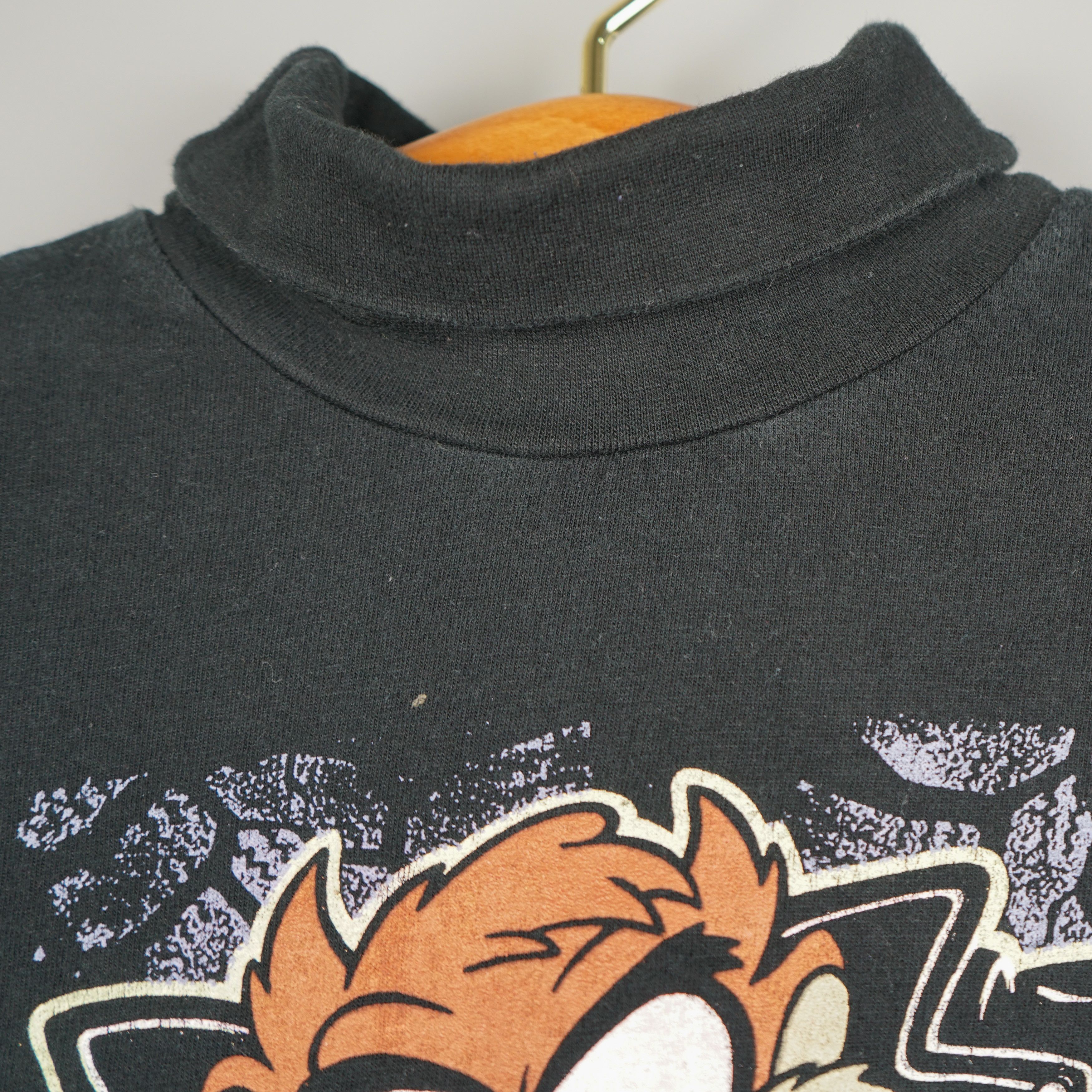 Cartoon Network × Vintage × Warner Bros 1994 TAZ Tasmanian Devil Turtle neck sweatshirt Size US L / EU 52-54 / 3 - 6 Thumbnail