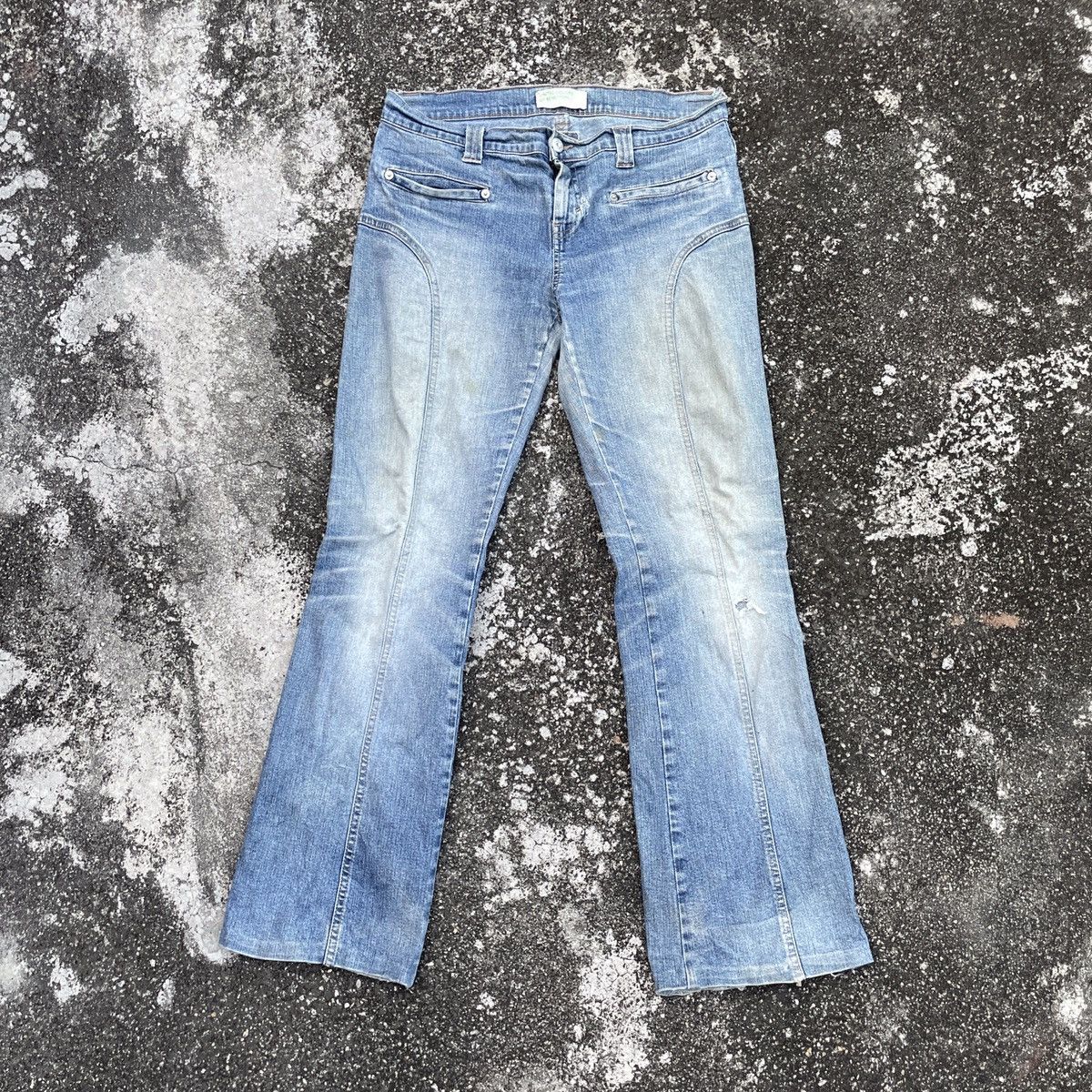 image of Vintage United Colors Of Benetton Distressed Denim in Blue, Women's (Size 31)