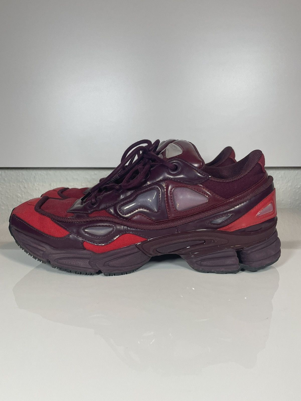 Raf simons cheap ozweego 3 burgundy