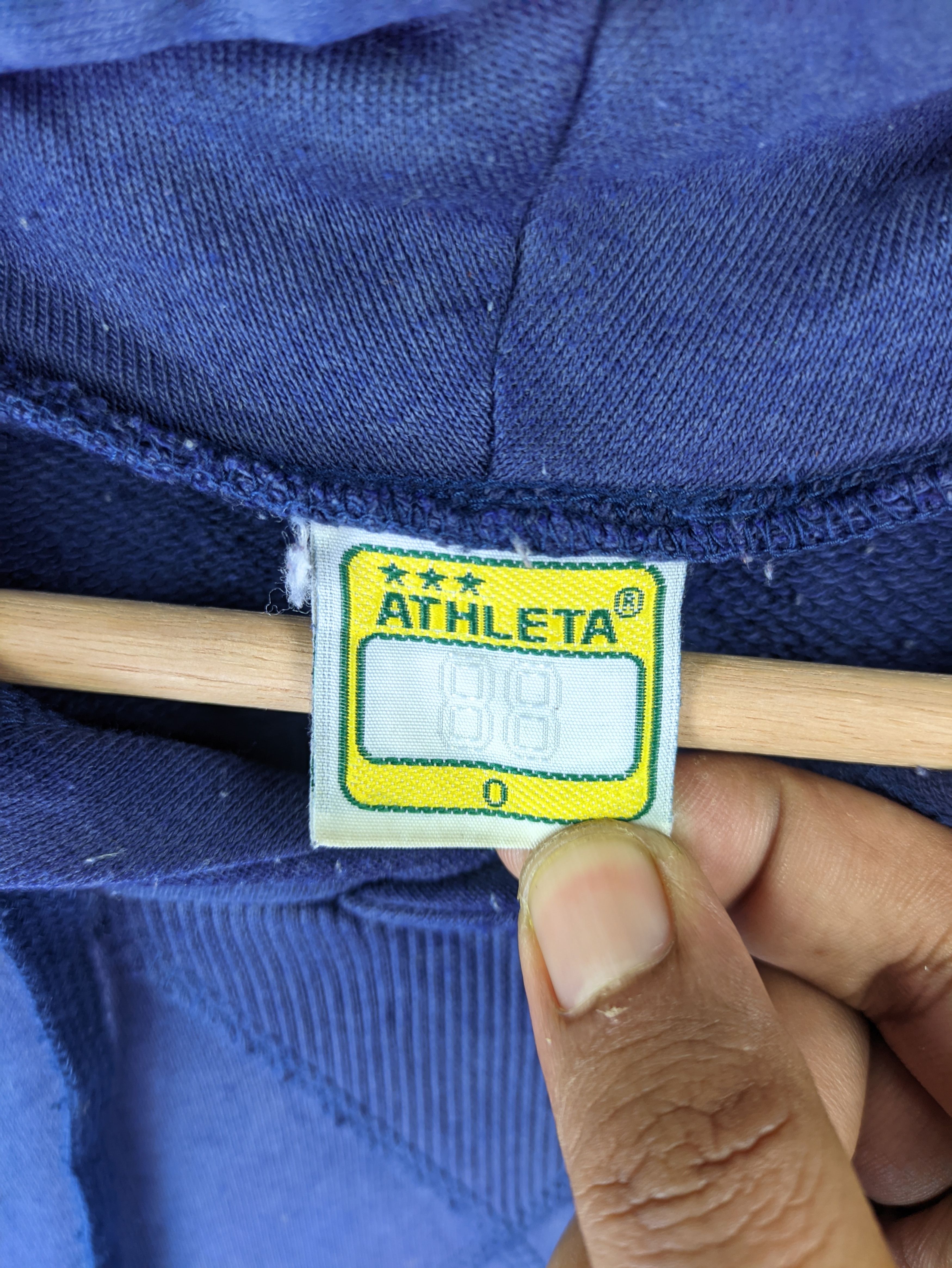 Japanese Brand Steals🔥Vintage Hoodie by Athleta Big Logo Size US XL / EU 56 / 4 - 3 Thumbnail