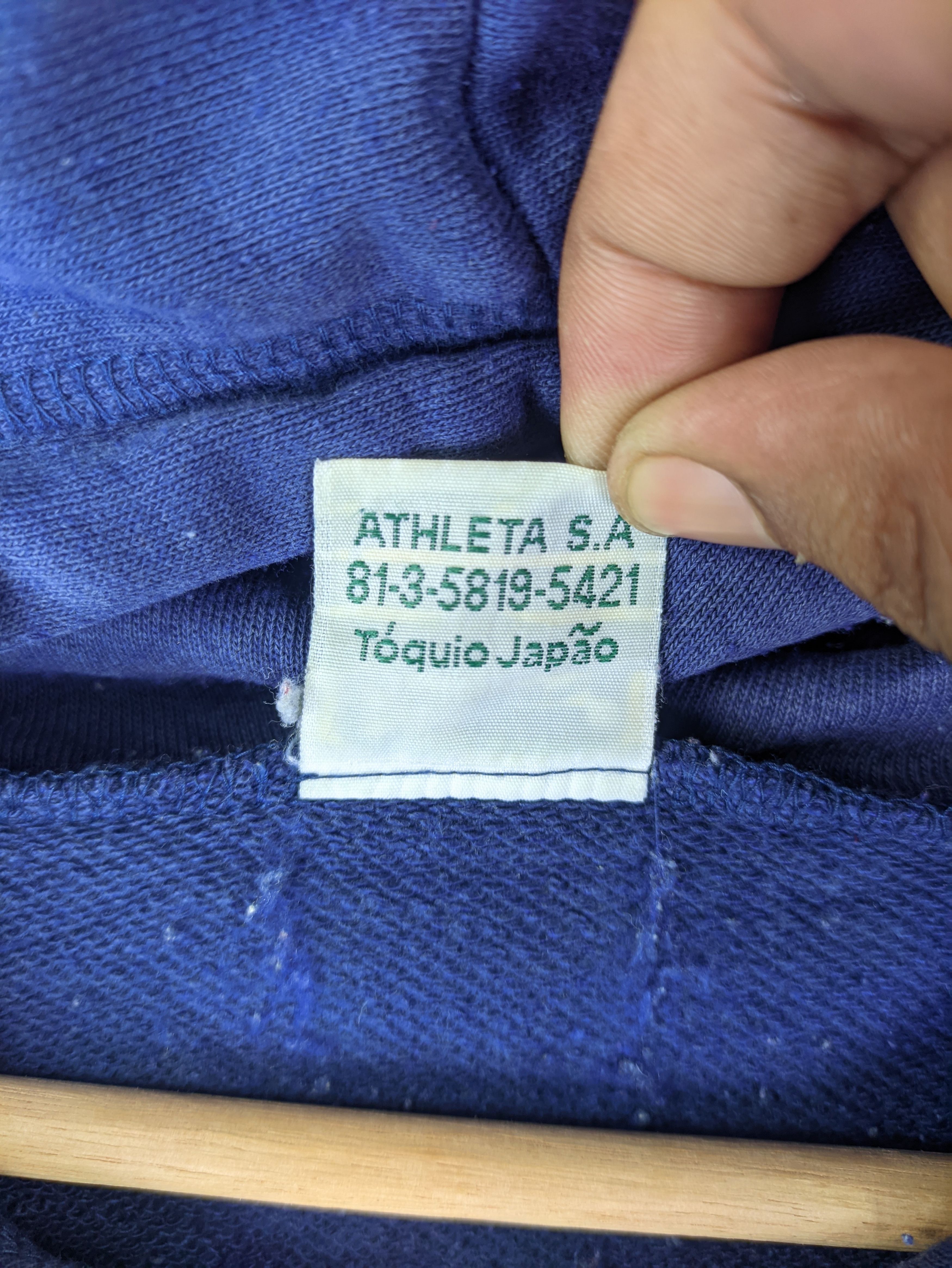 Japanese Brand Steals🔥Vintage Hoodie by Athleta Big Logo Size US XL / EU 56 / 4 - 4 Thumbnail
