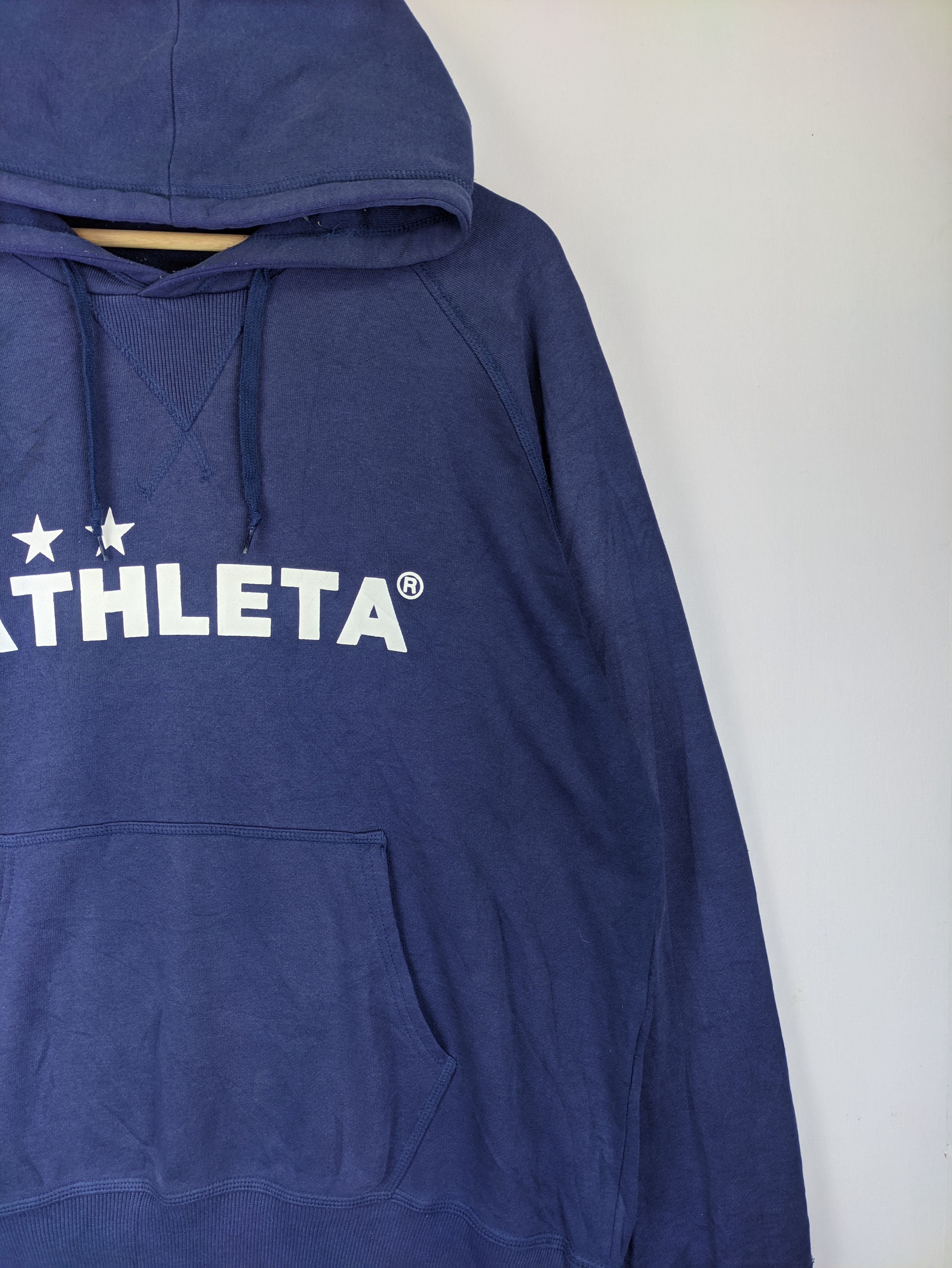 Japanese Brand Steals🔥Vintage Hoodie by Athleta Big Logo Size US XL / EU 56 / 4 - 6 Thumbnail