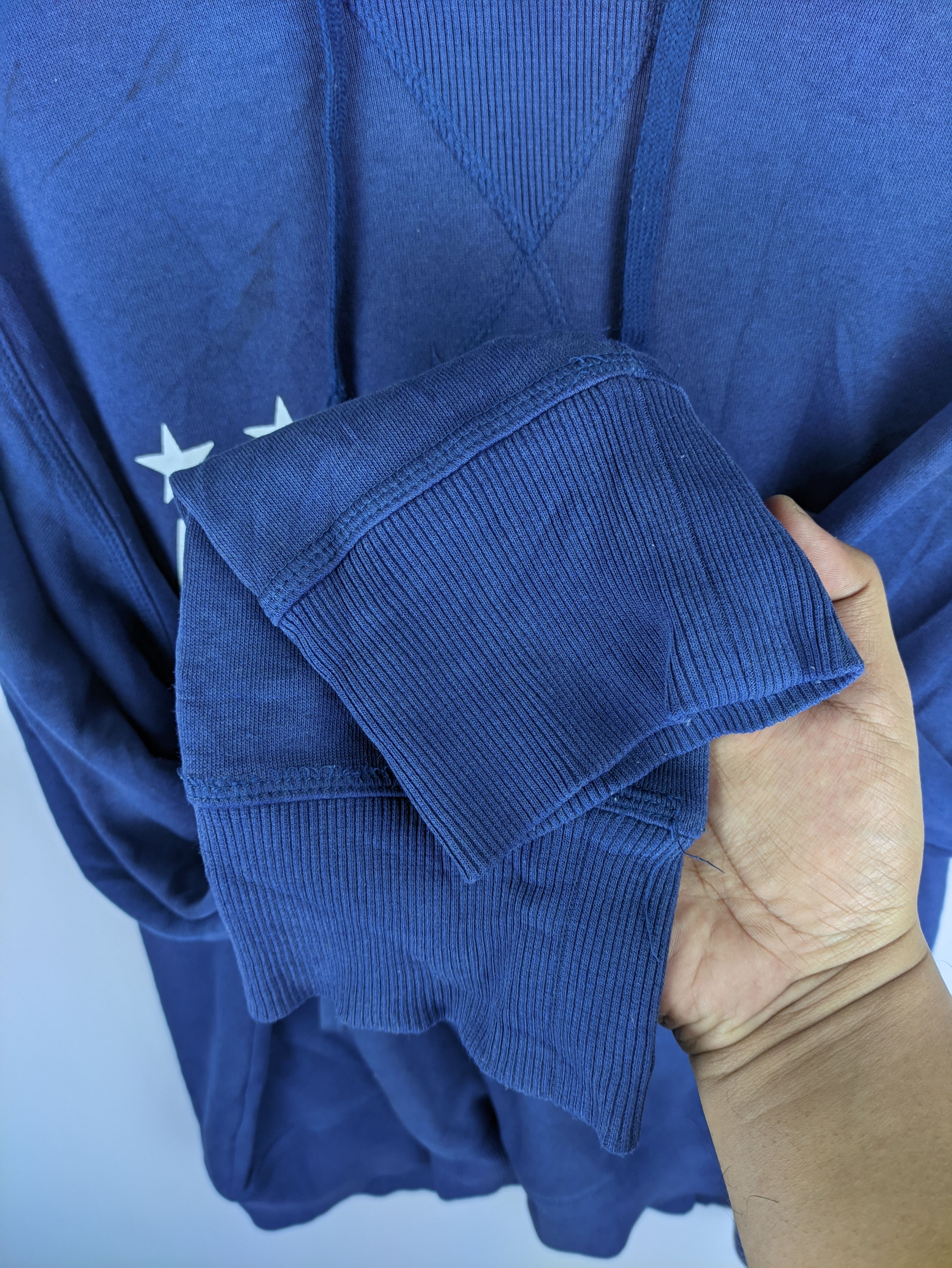 Japanese Brand Steals🔥Vintage Hoodie by Athleta Big Logo Size US XL / EU 56 / 4 - 9 Thumbnail