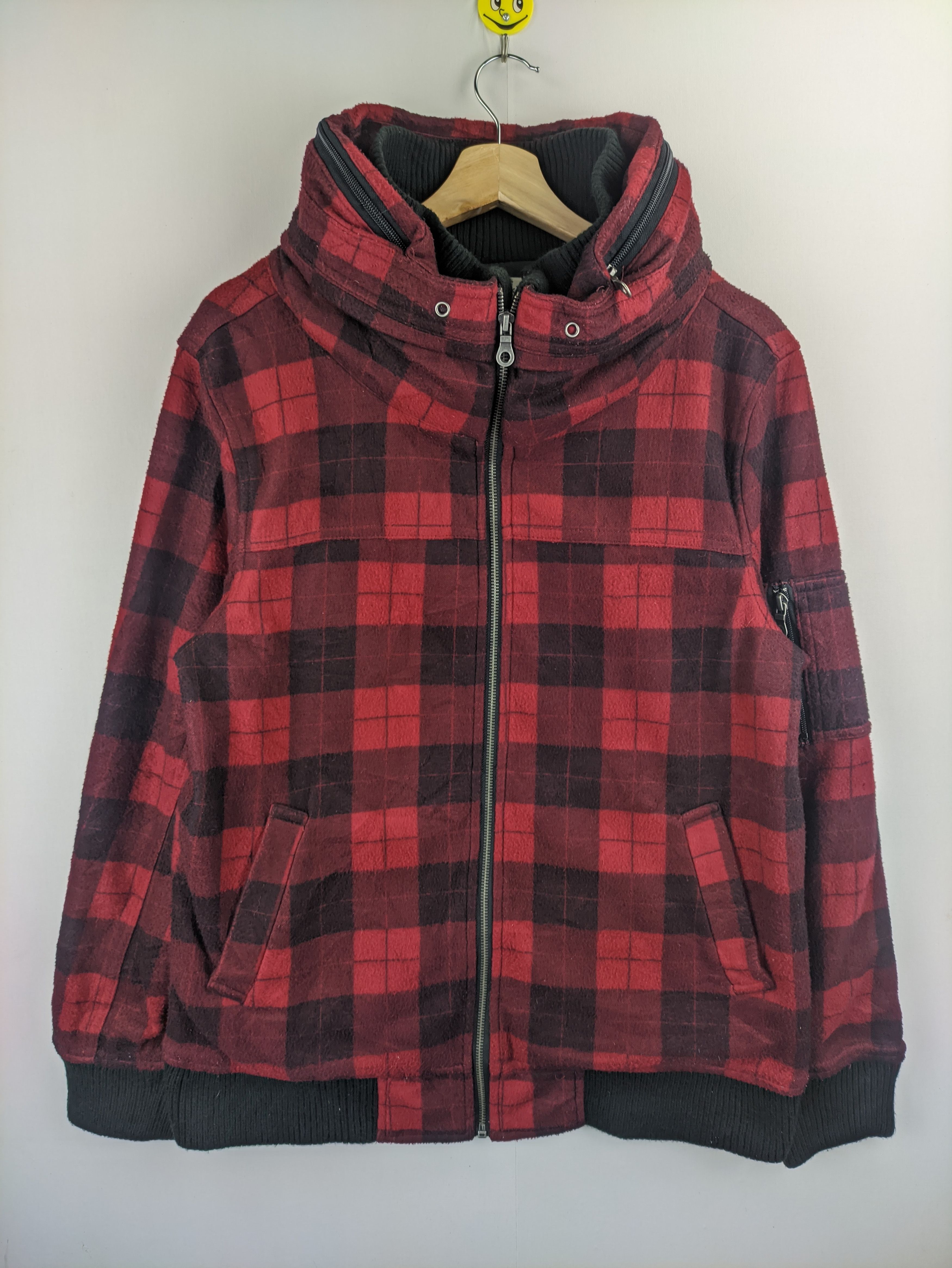 image of StealsVintage Jacket Plaid Double Collar By Famock in Black Red, Men's (Size Medium)