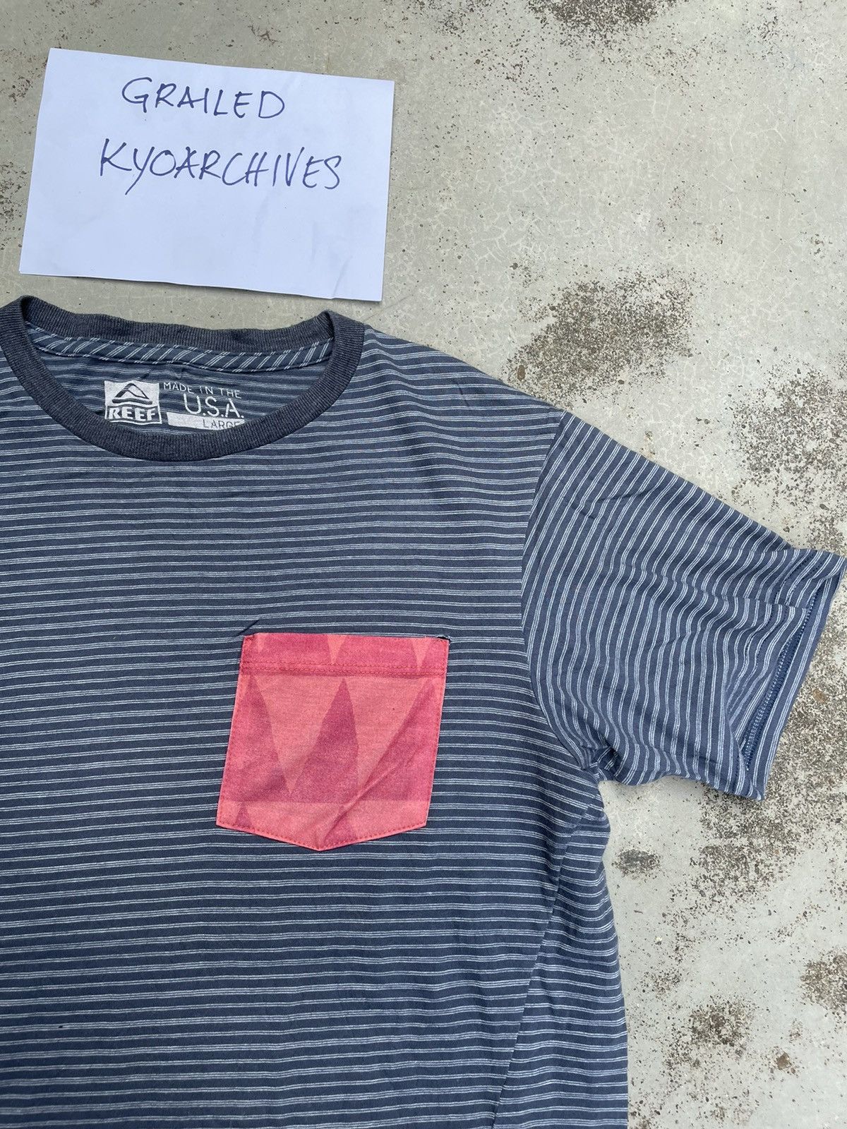 REEF REEF USA SINGLE POCKET TEE Size US L / EU 52-54 / 3 - 4 Thumbnail