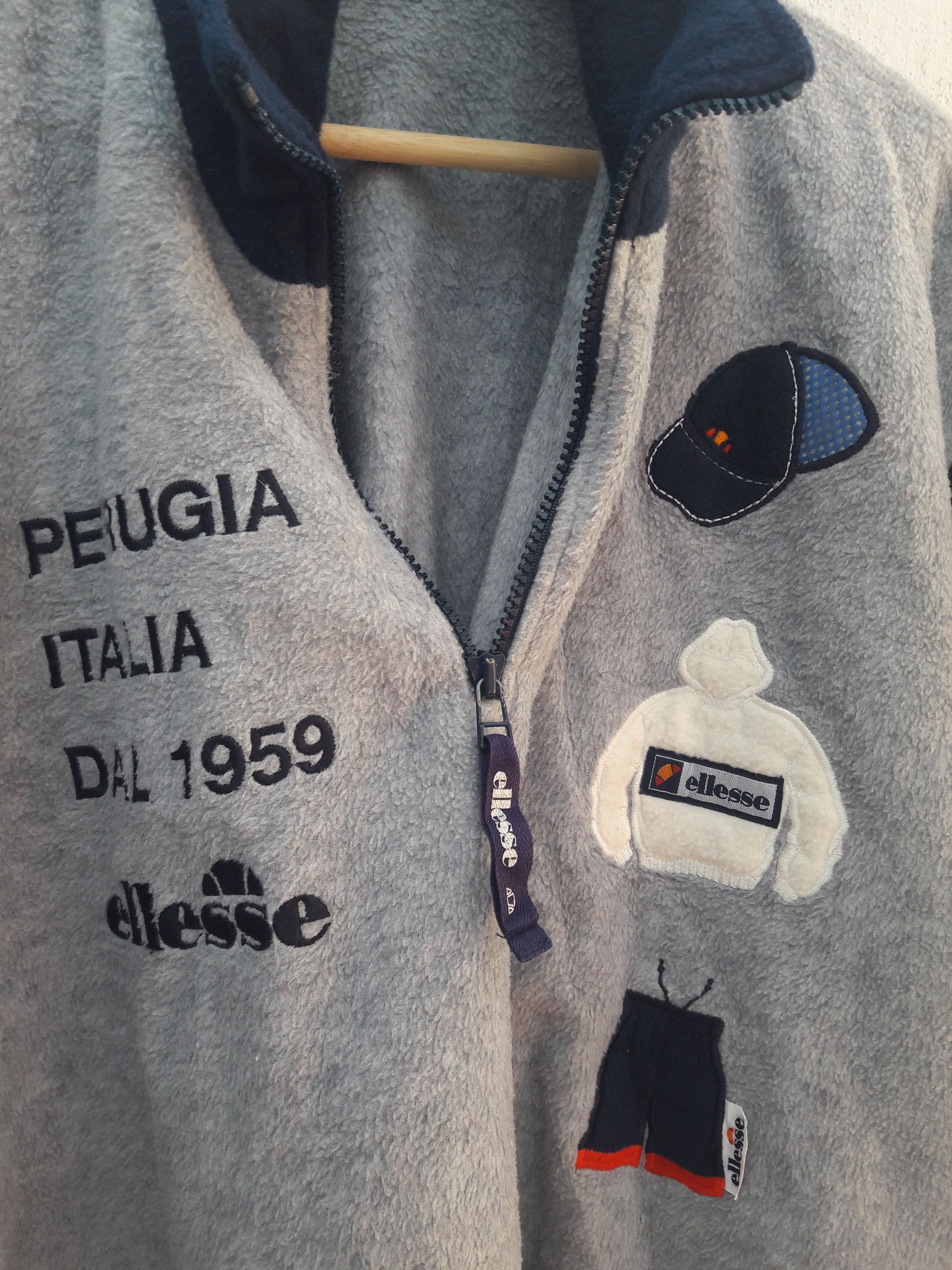 Ellesse × Vintage Vtg Ellesse Perugia Italia Dal 1959 Fleece Sweatshirt Size US L / EU 52-54 / 3 - 3 Thumbnail
