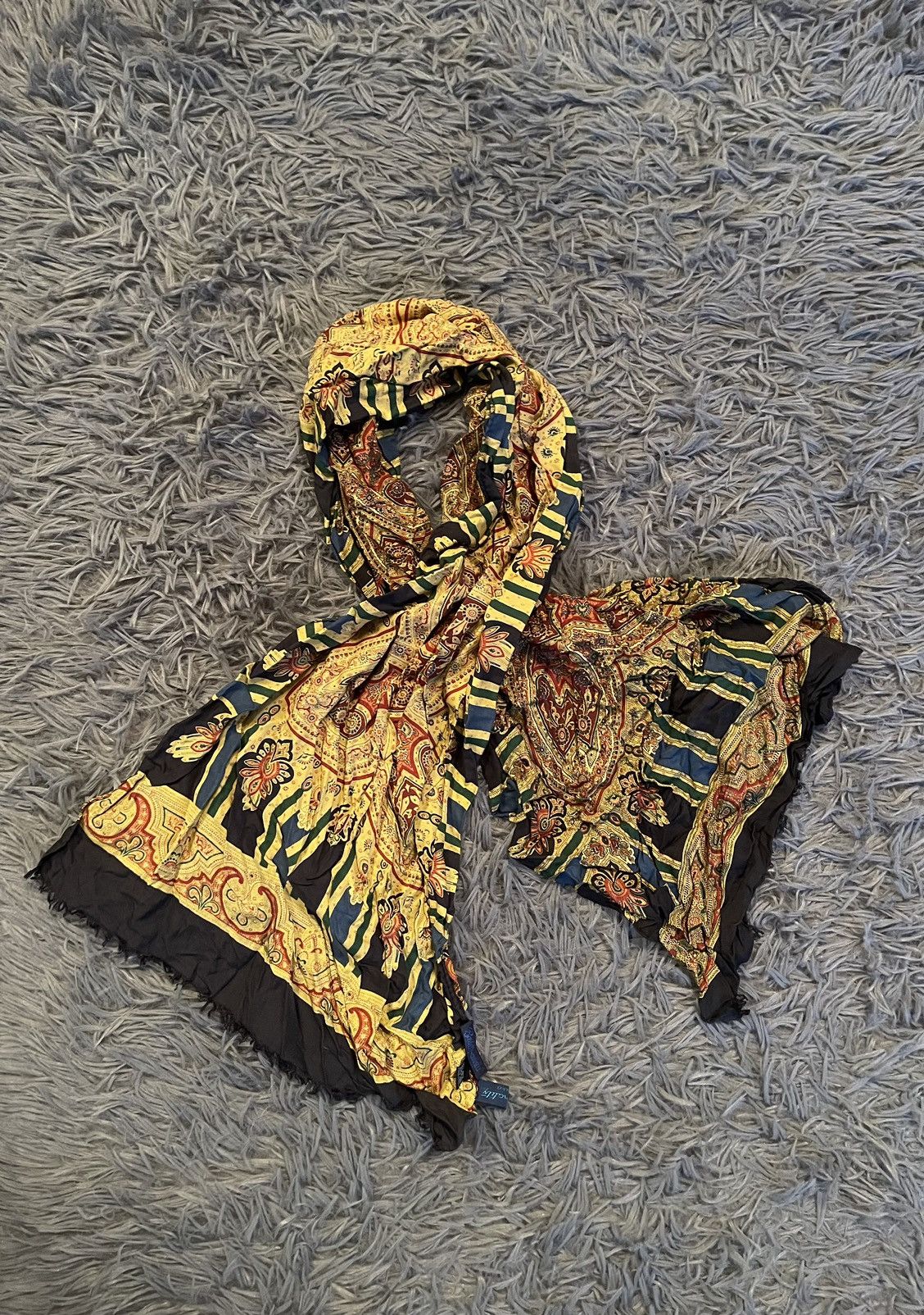 Vintage Crivelli 90s vintage 100% silk scarf Size ONE SIZE - 7 Thumbnail