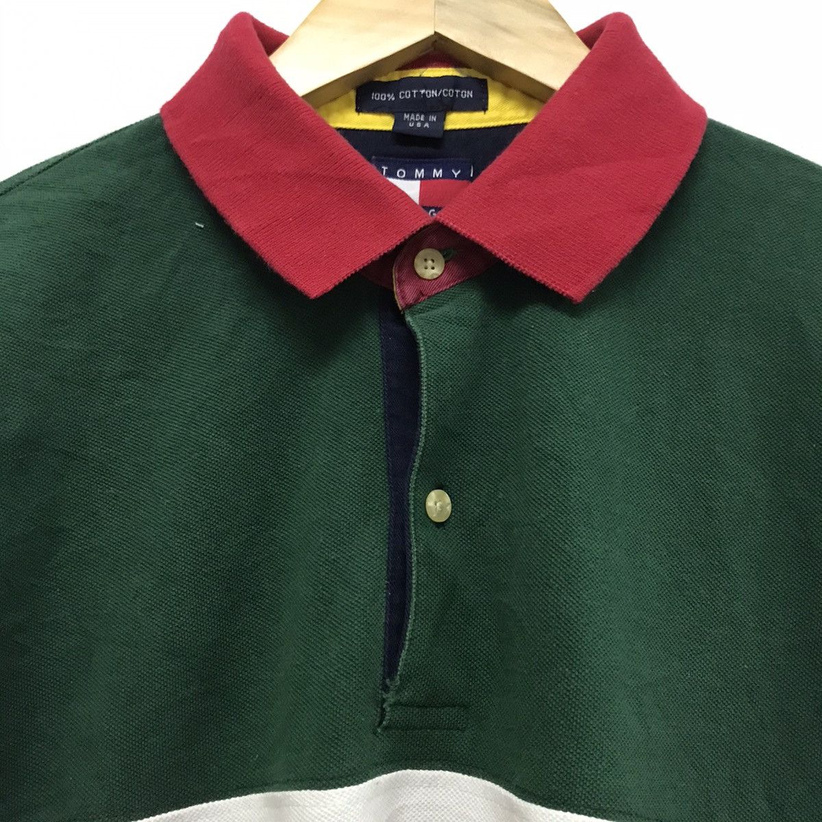 Tommy Hilfiger Vintage Tommy Hilfiger sailing gear big logo polo shirt Size US M / EU 48-50 / 2 - 7 Thumbnail