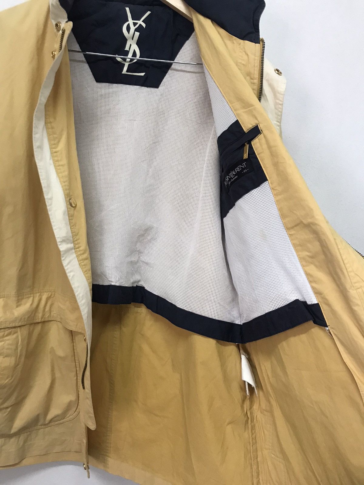 Vintage Vintage Yves Saint Laurent Light Jackets Size US M / EU 48-50 / 2 - 15 Thumbnail