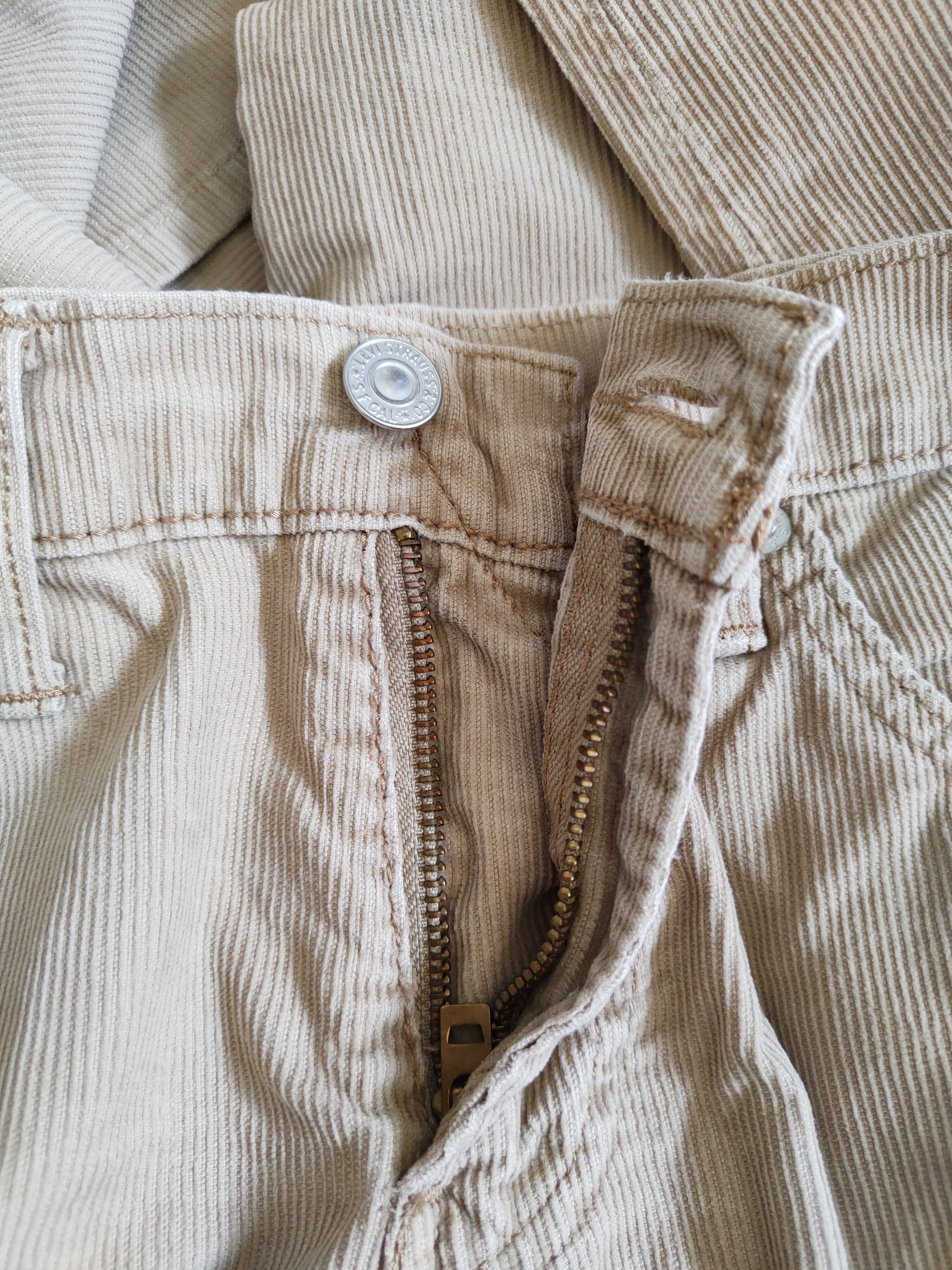 Levi's Levi's Brown vintage corduroy Cargo Pants #S562 Size US 31 - 13 Thumbnail