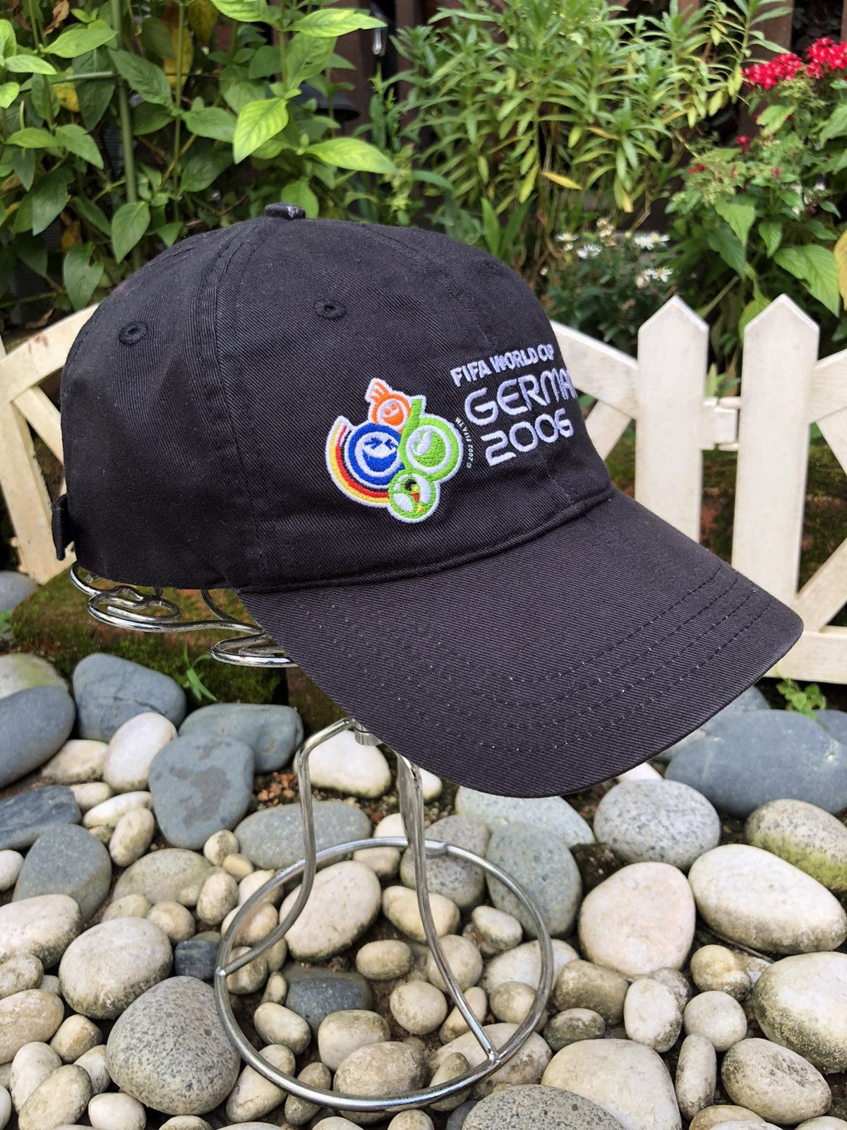 Japanese Brand × Vintage VINTAGE EMBROIDERY 2006 FIFA WORLD CUP GERMANY CAP HAT Size ONE SIZE - 4 Thumbnail