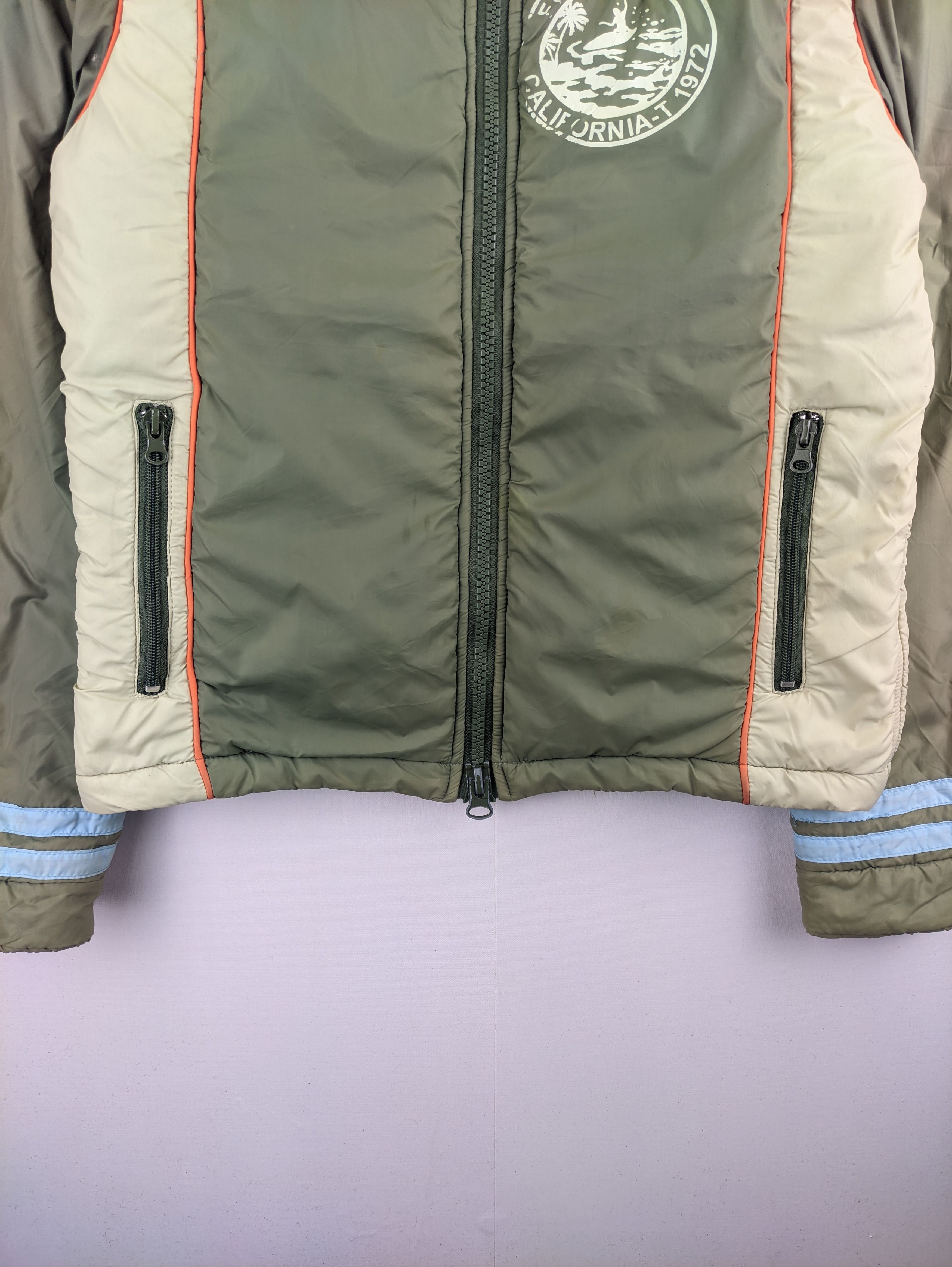 Japanese Brand Steals🔥Vintage Down Jacket Big Wave Surf California Size US M / EU 48-50 / 2 - 8 Thumbnail