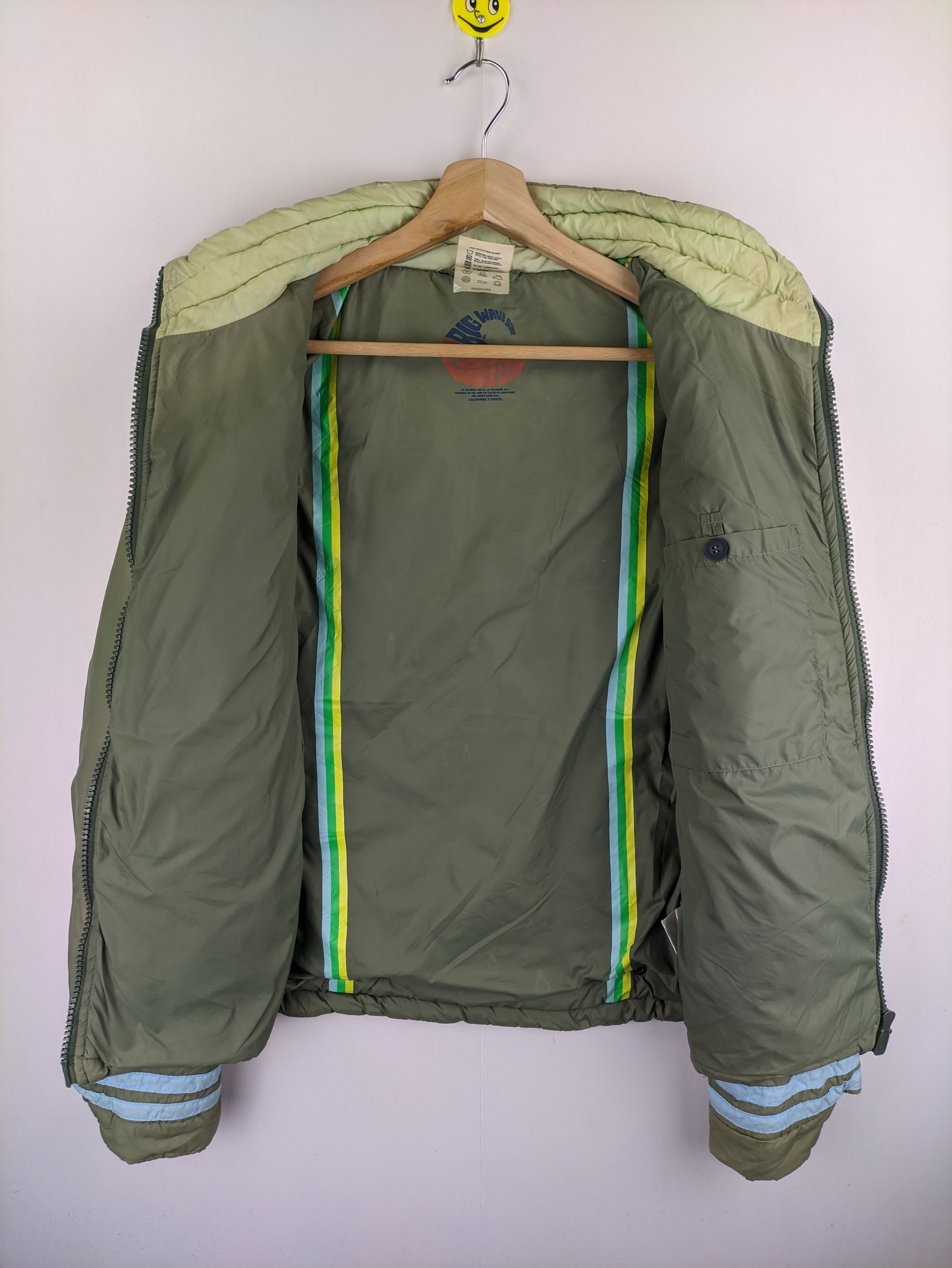 Japanese Brand Steals🔥Vintage Down Jacket Big Wave Surf California Size US M / EU 48-50 / 2 - 5 Thumbnail