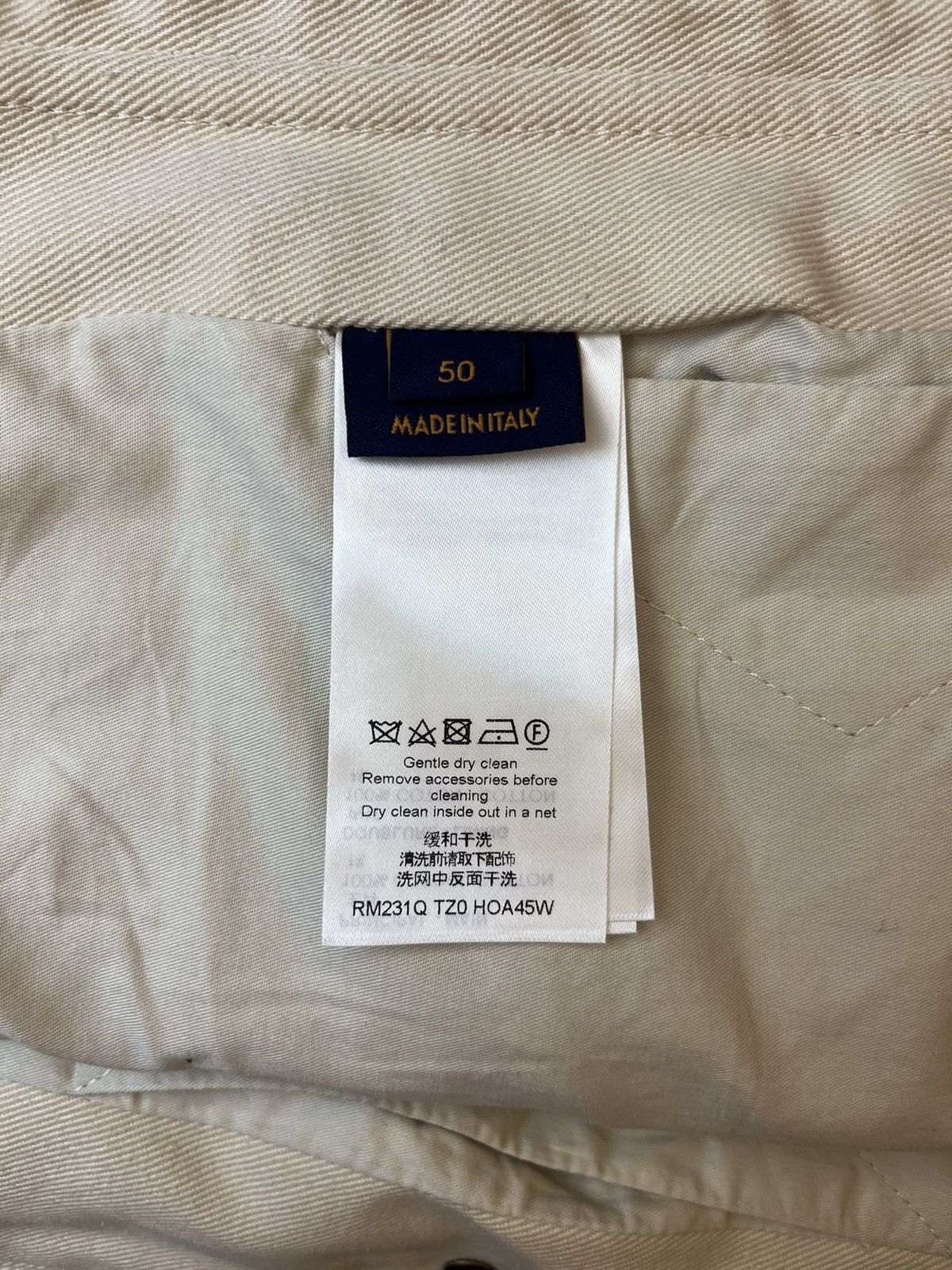 Louis Vuitton LOUIS VUITTON MONOGRAM WORKWEAR DENIM JACKET OFF-WHITE Size US M / EU 48-50 / 2 - 4 Thumbnail