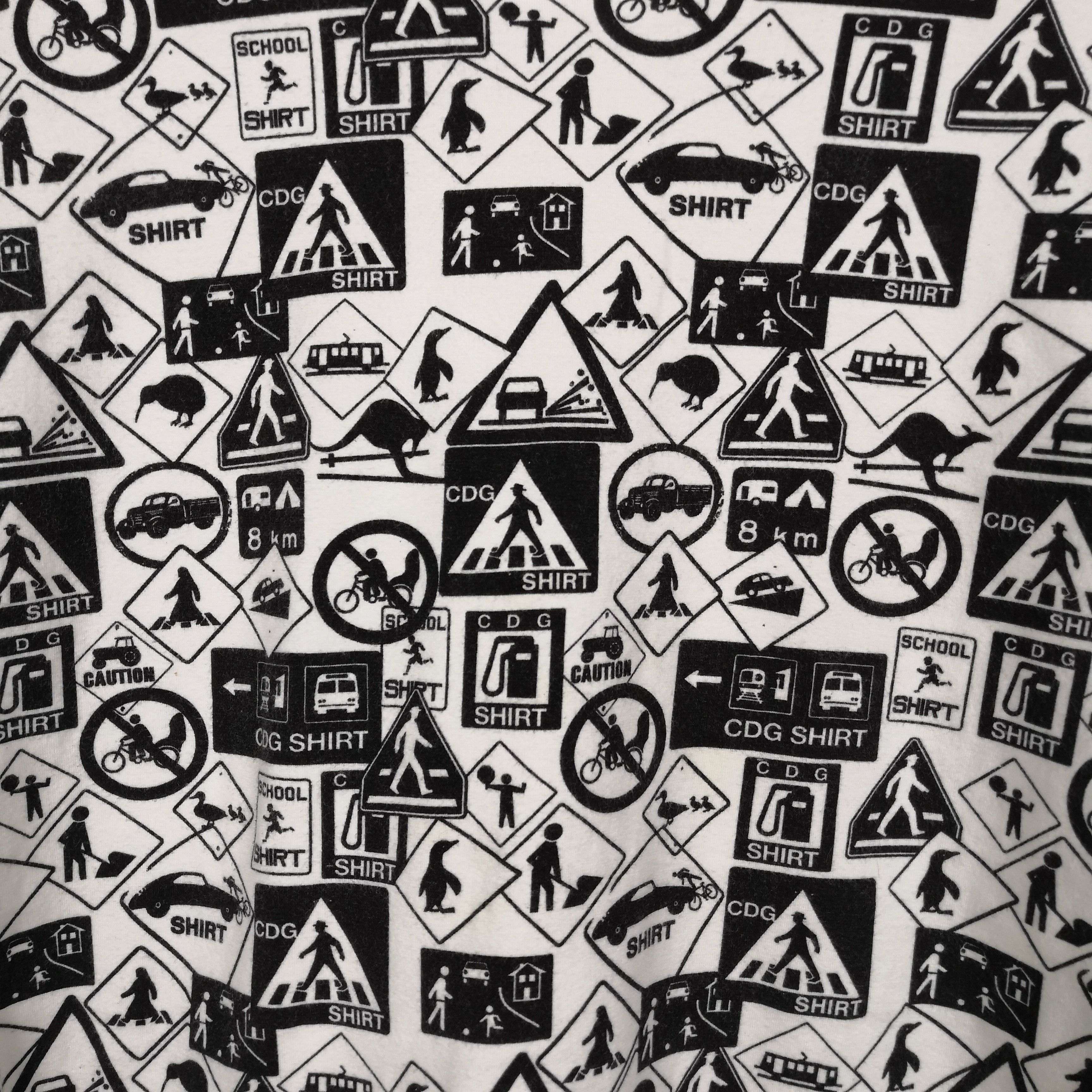 Comme des Garcons × Vintage Comme des Garcon Shirt T Shirt Overprint Signage Tee Size US S / EU 44-46 / 1 - 7 Thumbnail