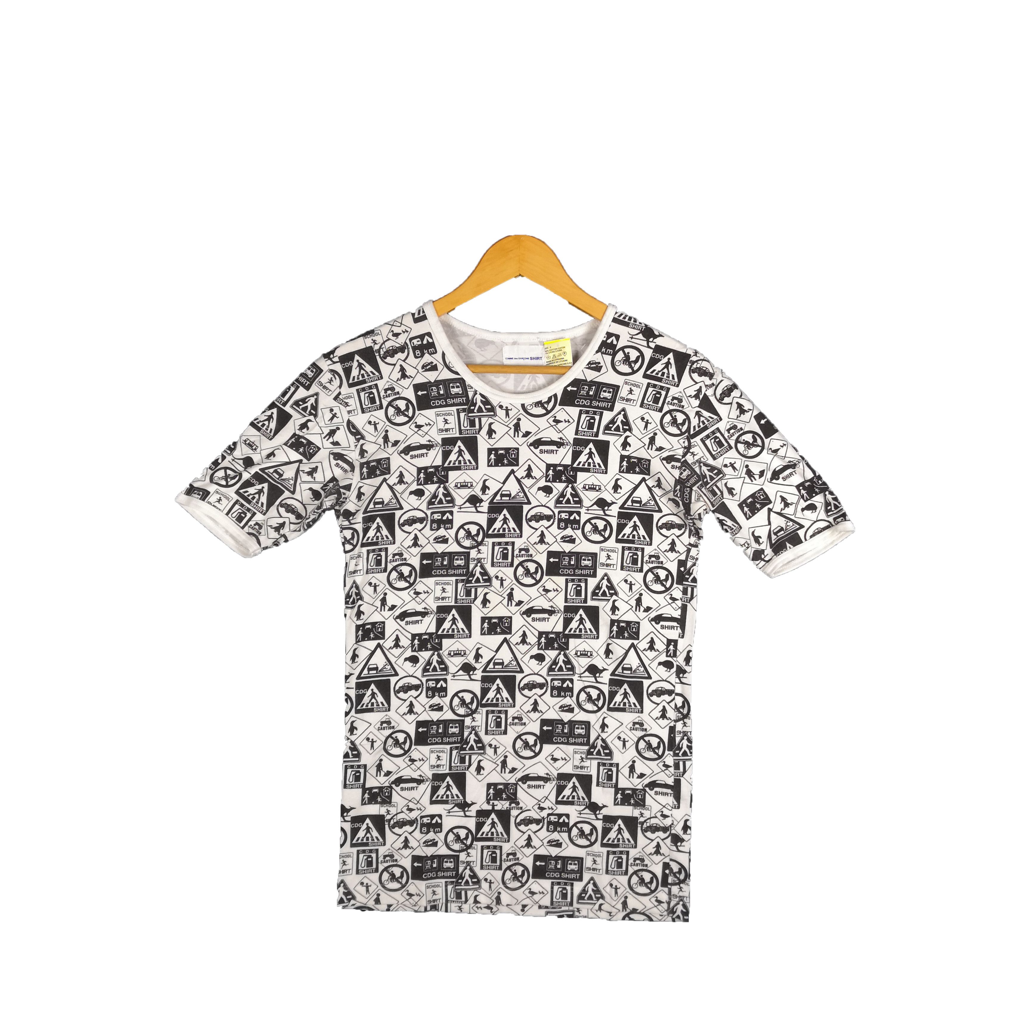 Comme des Garcons × Vintage Comme des Garcon Shirt T Shirt Overprint Signage Tee Size US S / EU 44-46 / 1 - 1 Thumbnail