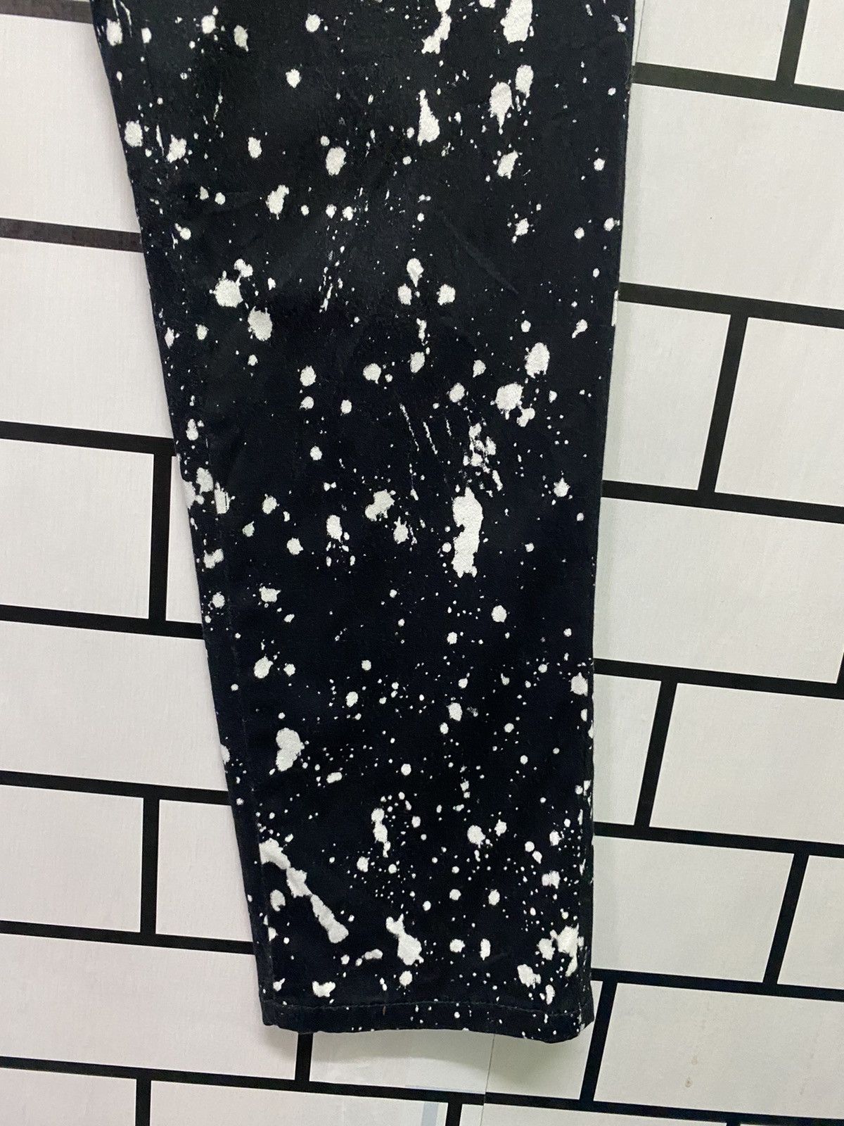 Designer × Japanese Brand Japan Made Black Acids Wash Nice Design Pants Size US 30 / EU 46 - 8 Thumbnail