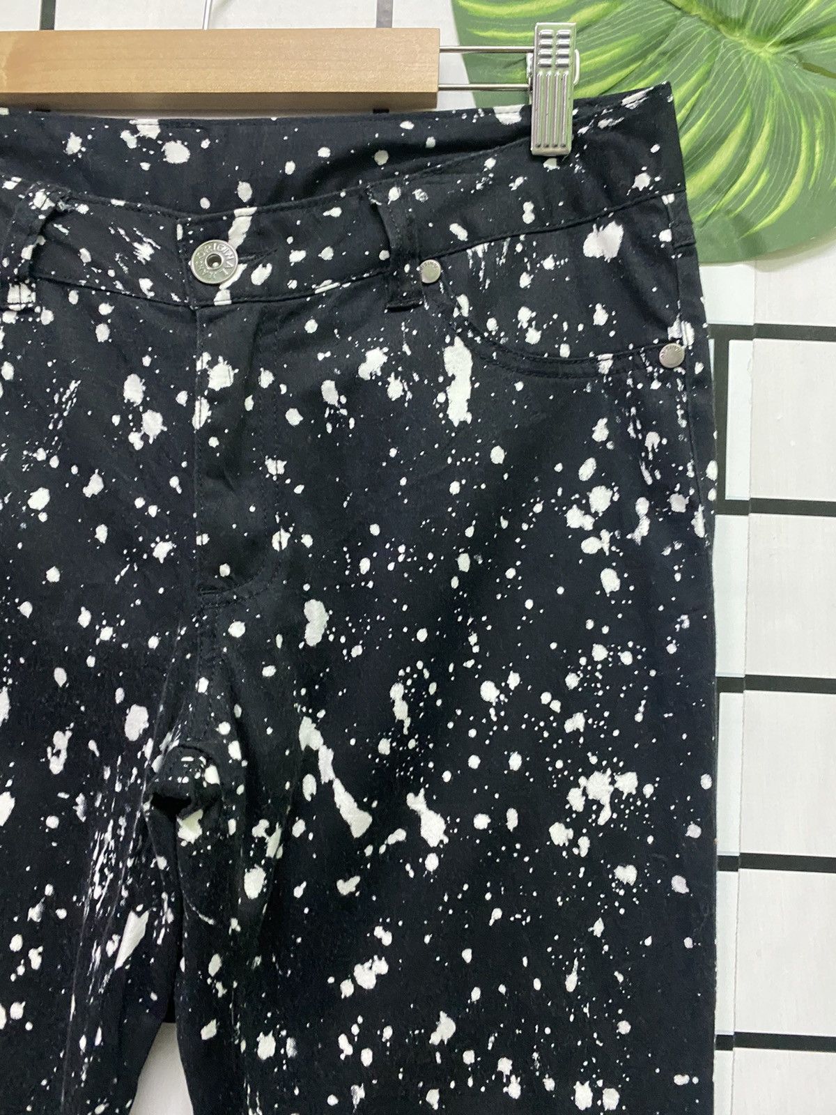 Designer × Japanese Brand Japan Made Black Acids Wash Nice Design Pants Size US 30 / EU 46 - 5 Thumbnail