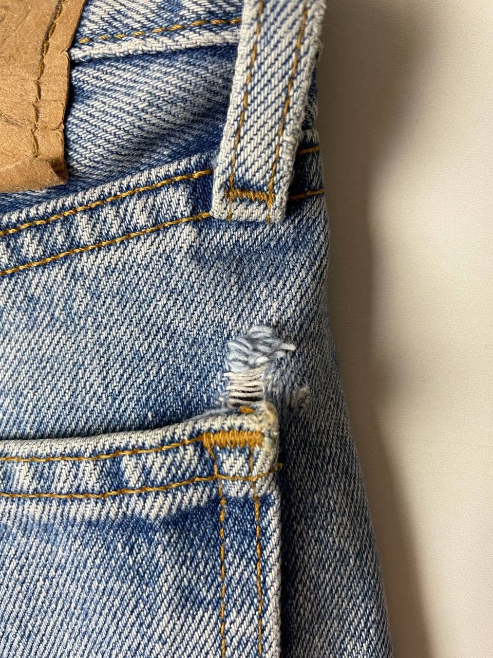 Levi's Levi’s vintage denim pants size 33/32 Size US 33 - 6 Thumbnail