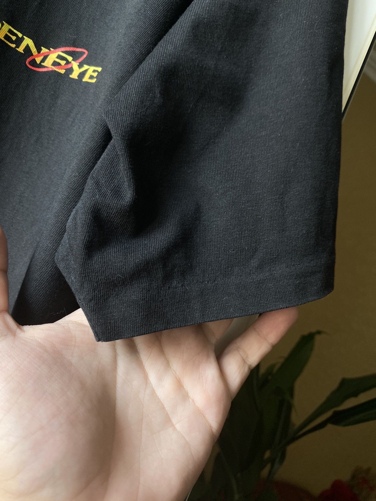 Other Vintage 1995 James Bond golden eye agent 007 tee Size US L / EU 52-54 / 3 - 7 Thumbnail