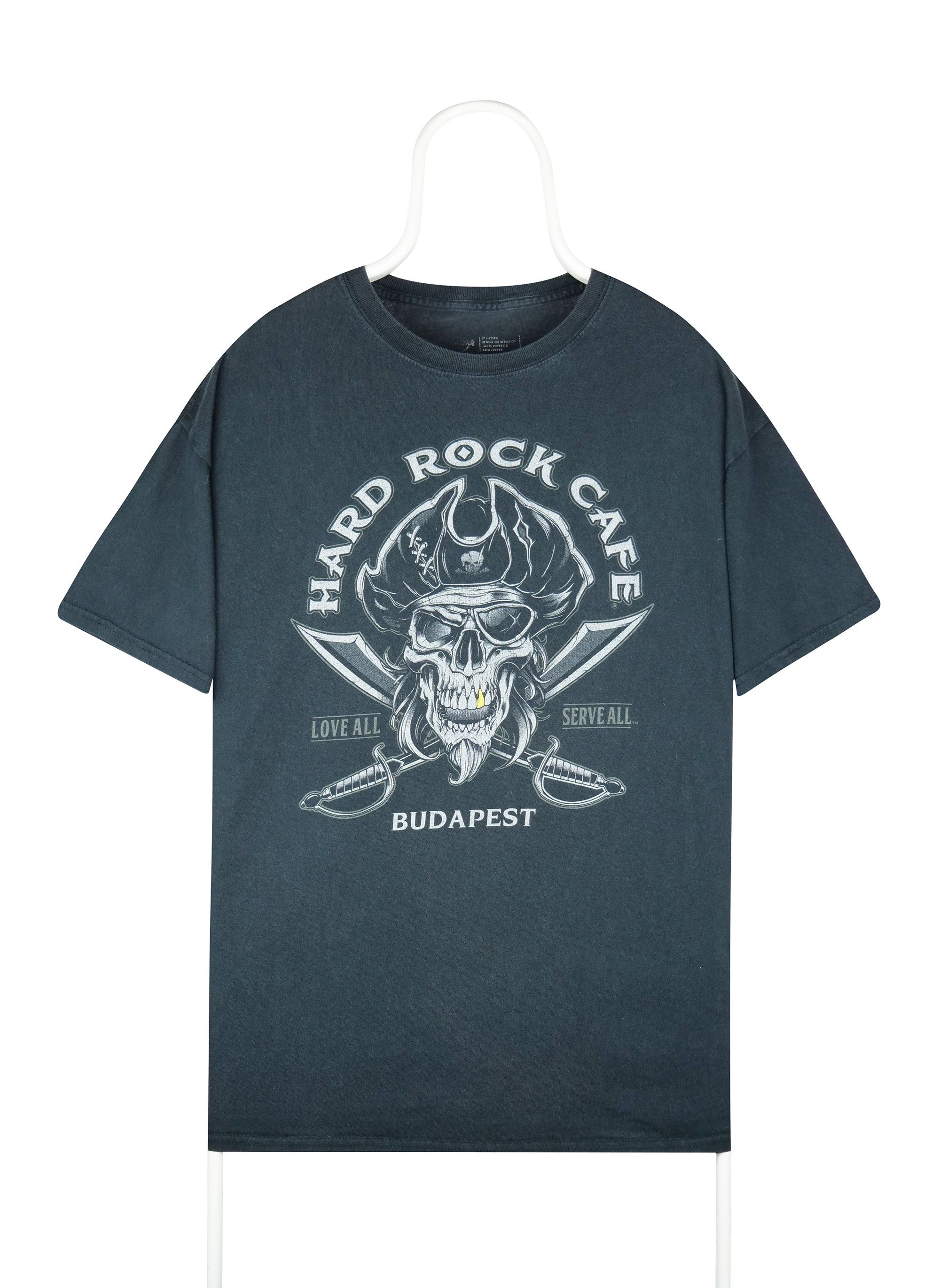 Hard Rock Cafe Hard Rock Cafe Budapest vintage t-shirt Size US L / EU 52-54 / 3 - 1 Thumbnail