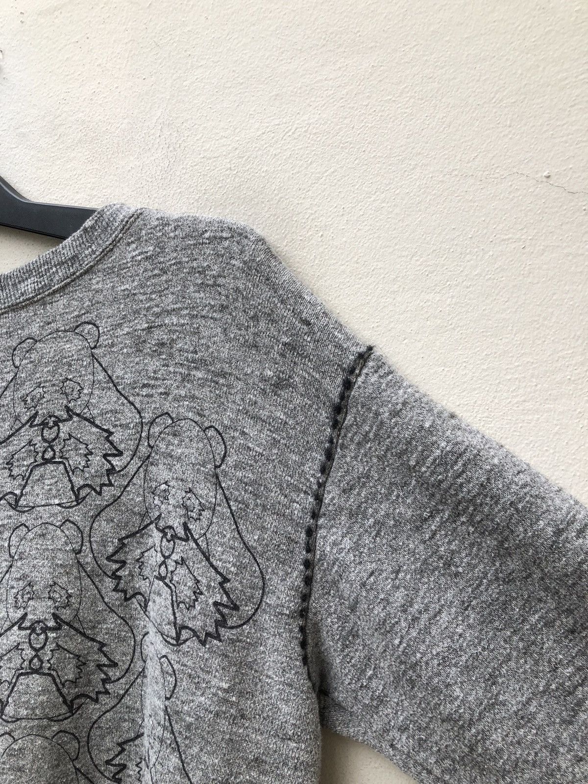 Vintage Vintage 90s Ozone Rocks Japan Printed Art Grey Sweatshirt Size US L / EU 52-54 / 3 - 9 Thumbnail
