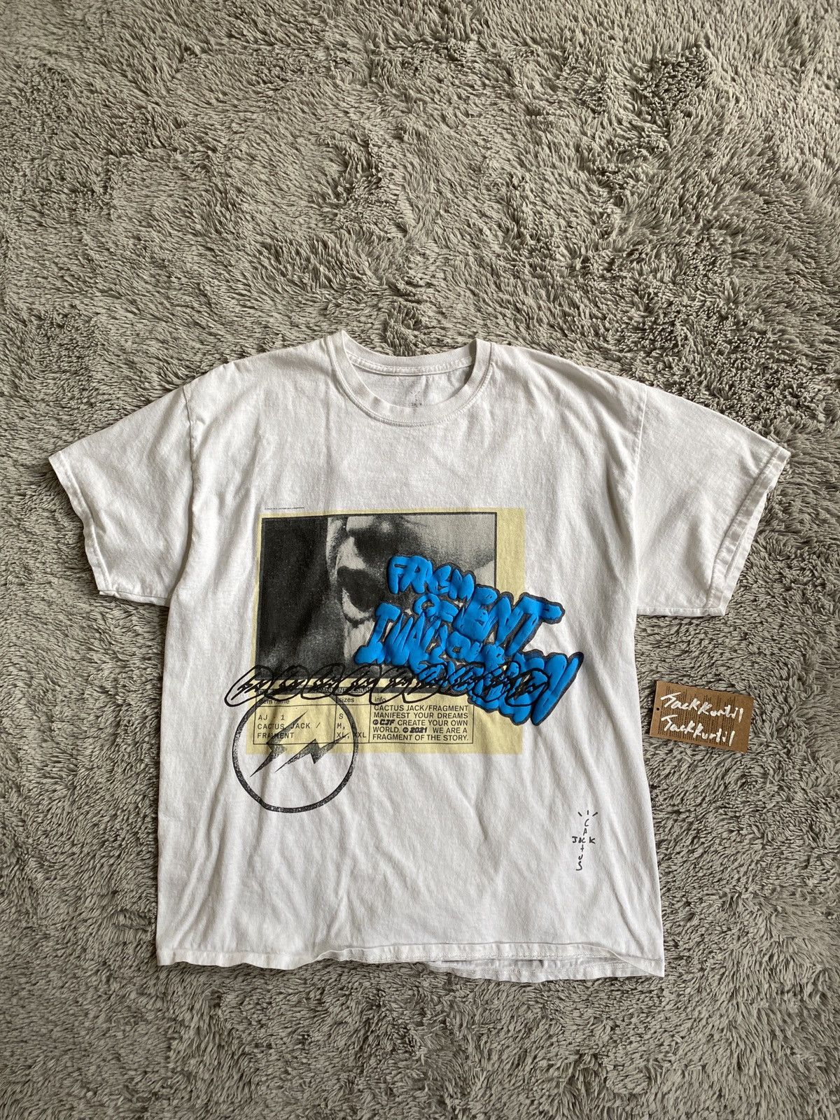 travis scott manifest tee