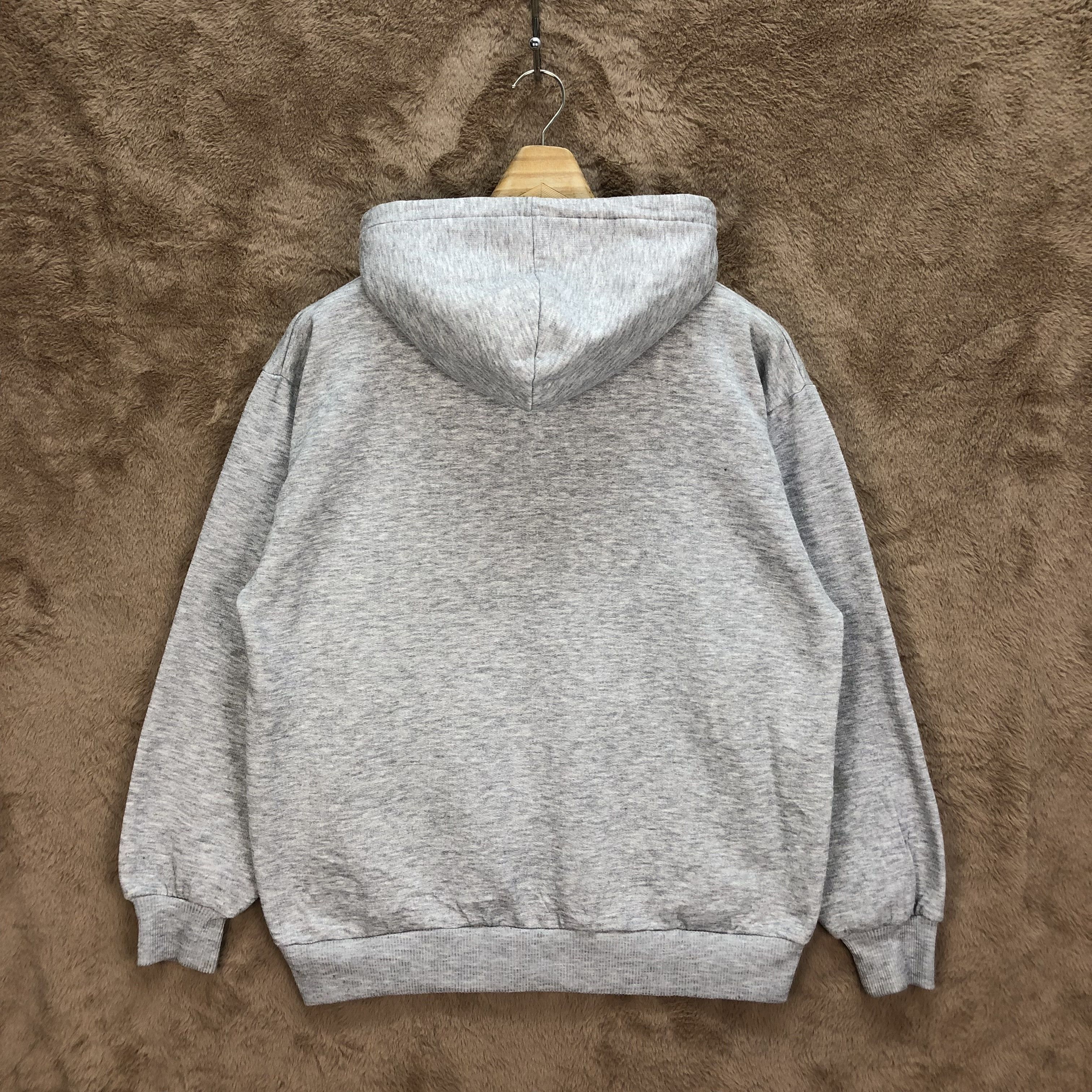 Vacation VINTAGE LOS ANGELES HILL MADE IN USA HOODIES #5057-22 Size US S / EU 44-46 / 1 - 10 Thumbnail