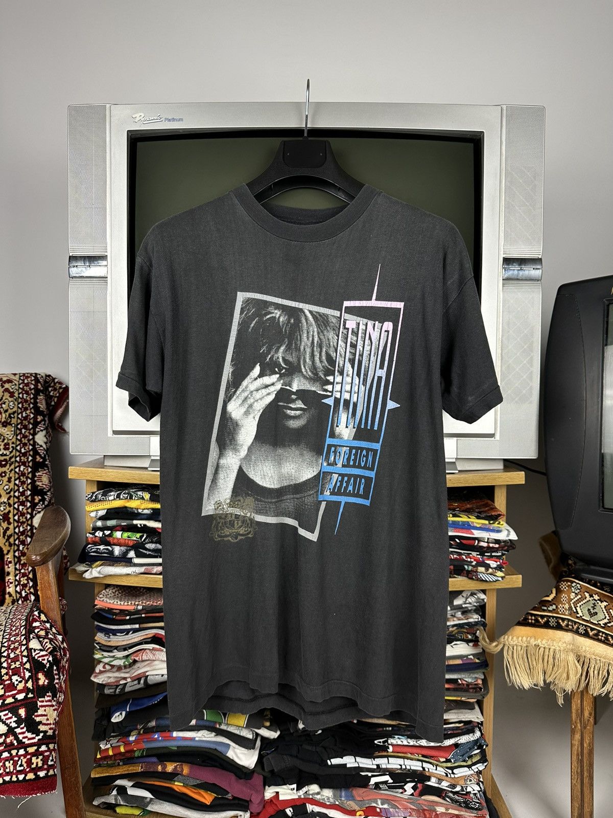 Band Tees × Vintage Vintage 90s Tina Turner ‘Foreign Affair’ Band T-Shirt Size US L / EU 52-54 / 3 - 1 Thumbnail