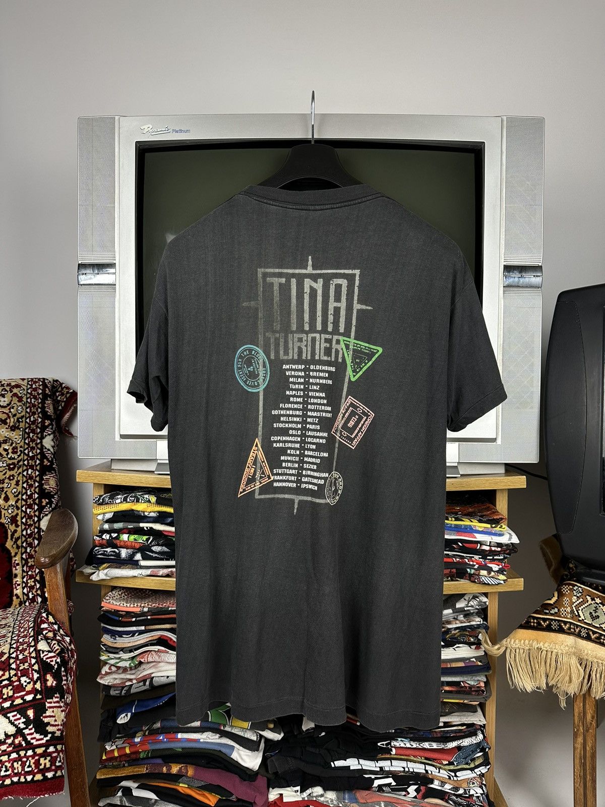 Band Tees × Vintage Vintage 90s Tina Turner ‘Foreign Affair’ Band T-Shirt Size US L / EU 52-54 / 3 - 6 Thumbnail