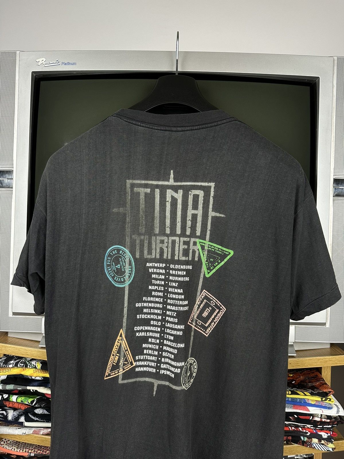 Band Tees × Vintage Vintage 90s Tina Turner ‘Foreign Affair’ Band T-Shirt Size US L / EU 52-54 / 3 - 7 Thumbnail