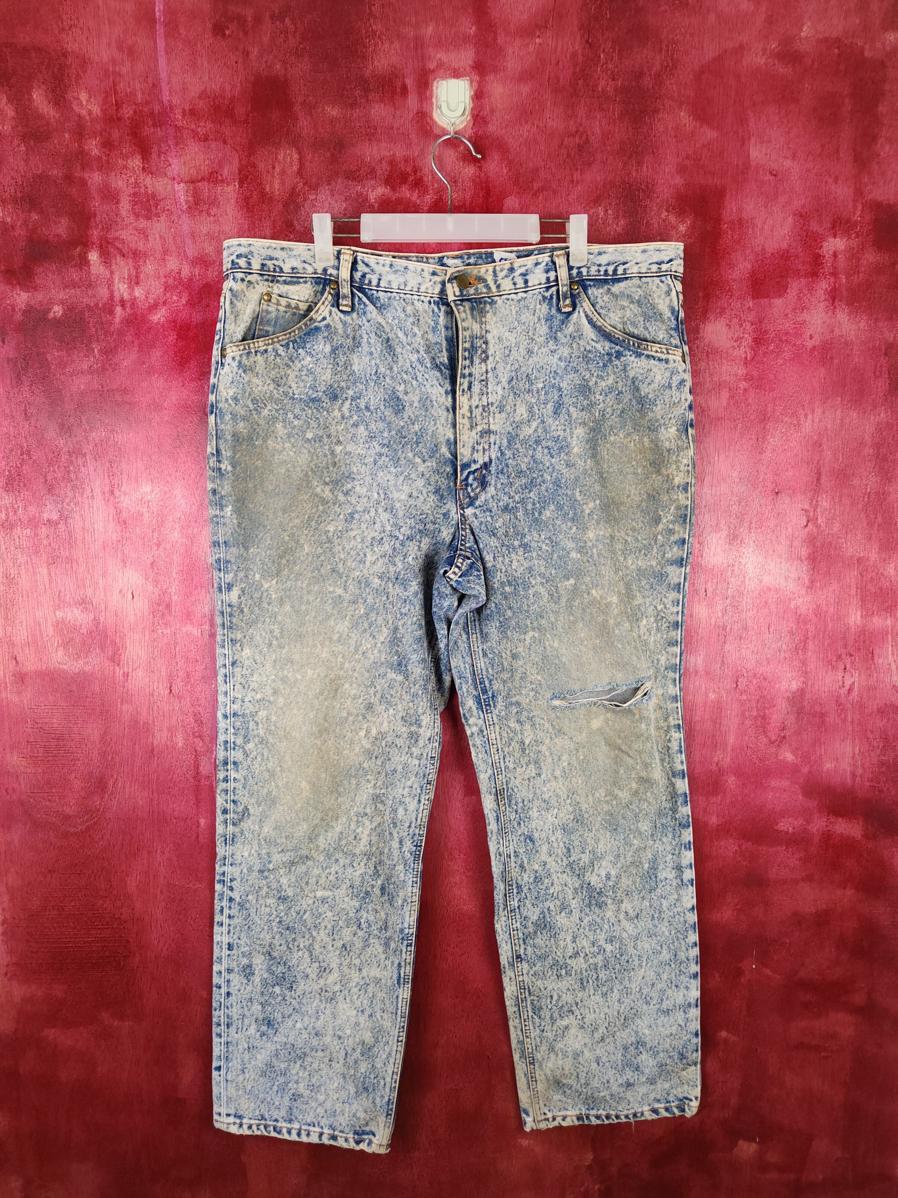 Japanese Brand Japan vintage Blue Faded Ripped Distressed Denim Pants #S585 Size US 42 / EU 58 - 1 Thumbnail