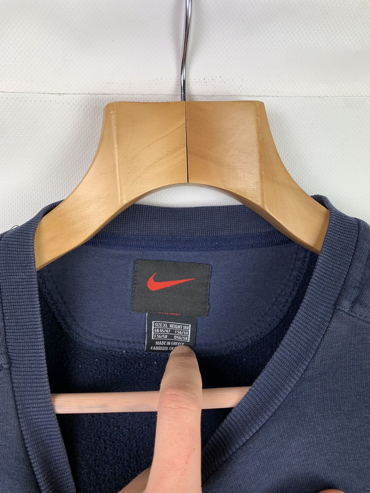 Nike VTG Y2K 90s Nike distressed crew neck sweatshirt pullover Size US XL / EU 56 / 4 - 11 Thumbnail