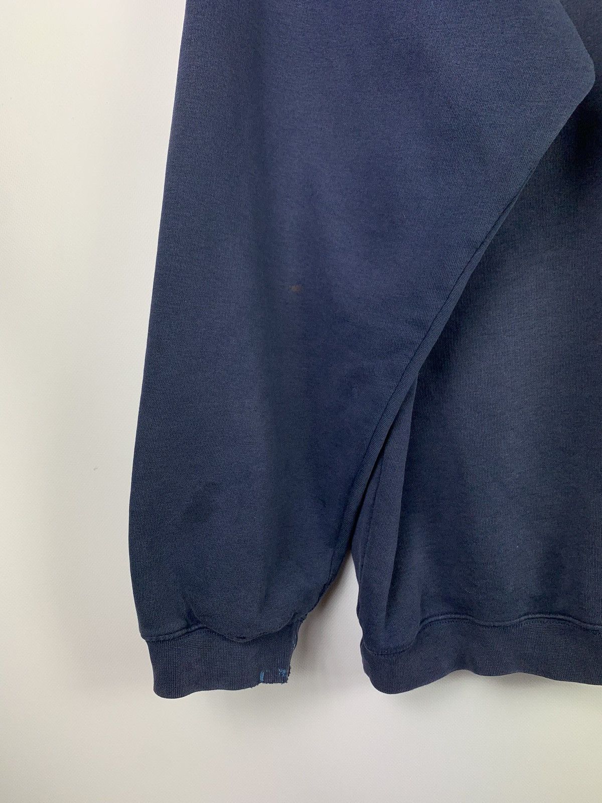 Nike VTG Y2K 90s Nike distressed crew neck sweatshirt pullover Size US XL / EU 56 / 4 - 9 Thumbnail