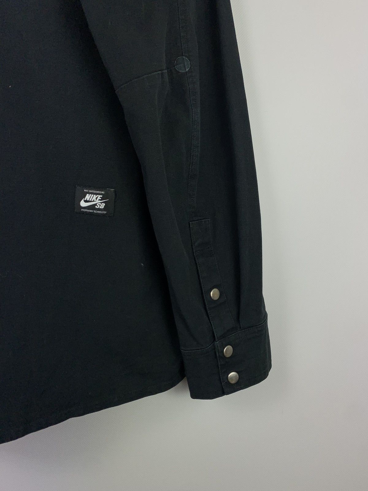 Other Nike SB Skateboarding men’s full zip overshirt size M black Size US M / EU 48-50 / 2 - 8 Thumbnail