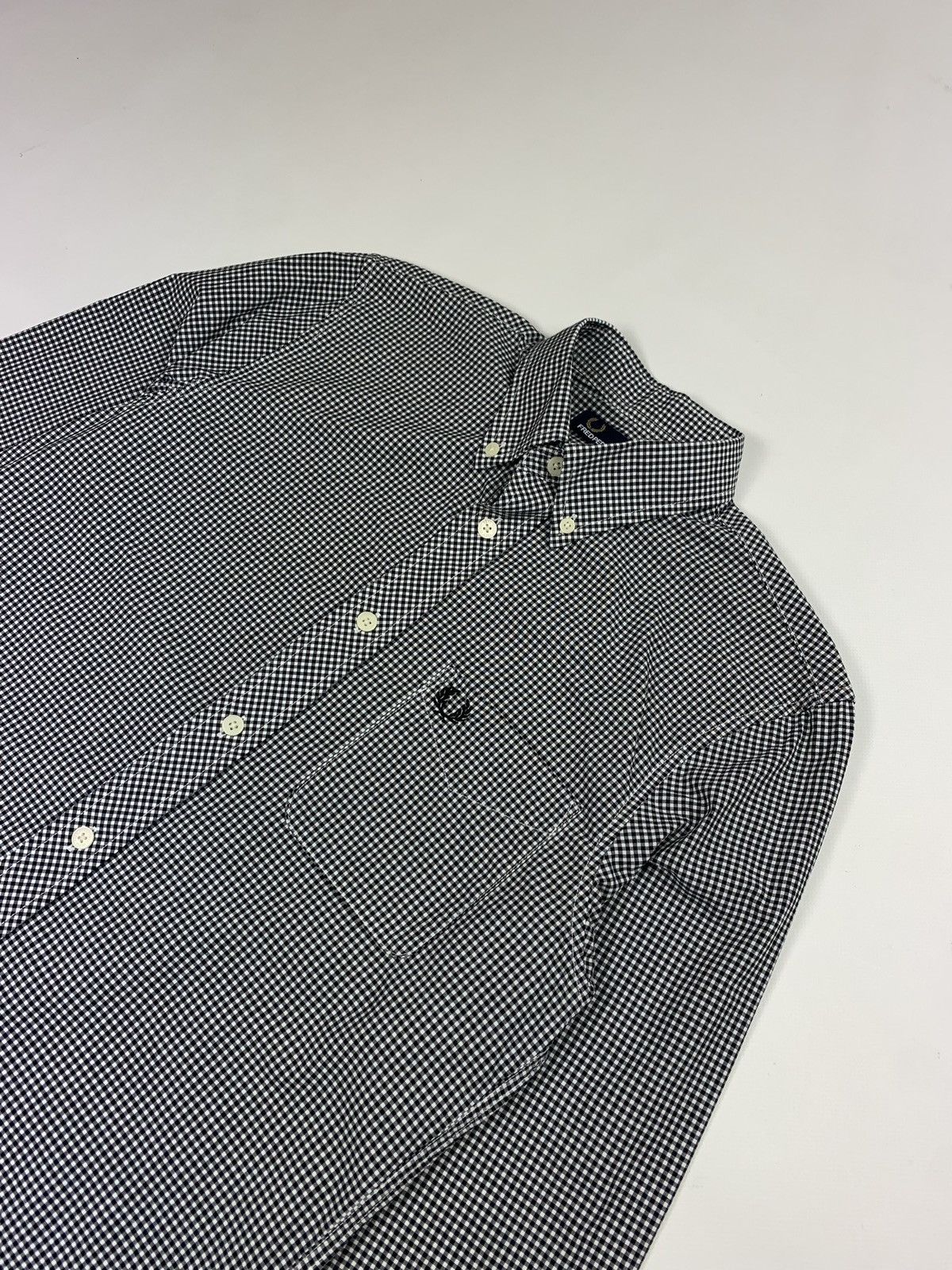 Fred Perry Fred Perry men’s checked long sleeve shirt size S Size US S / EU 44-46 / 1 - 2 Thumbnail