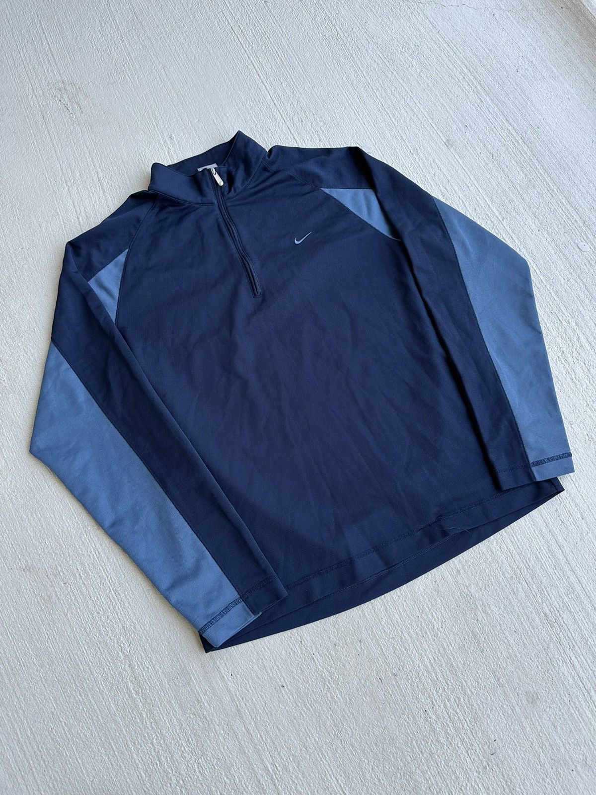 Other Vintage Nike Sweatshirt Size US L / EU 52-54 / 3 - 1 Thumbnail