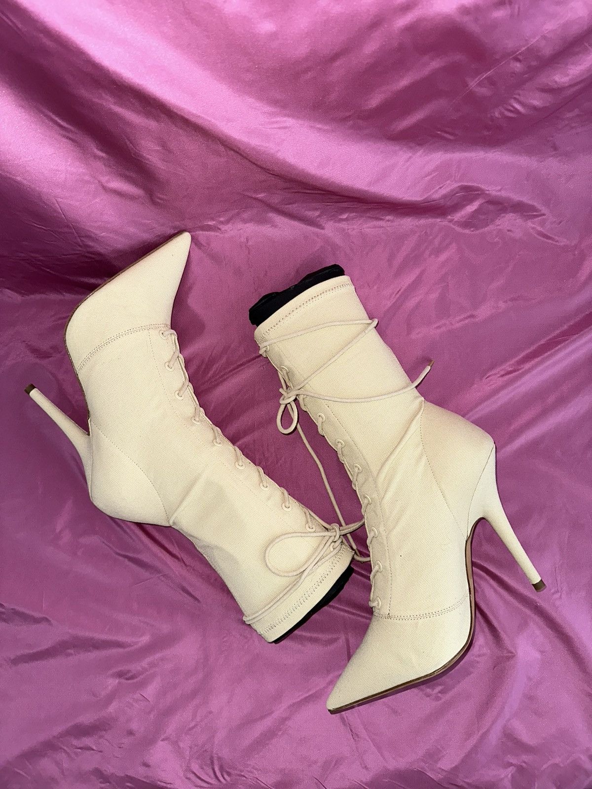 Yeezy season store 6 ankle boots