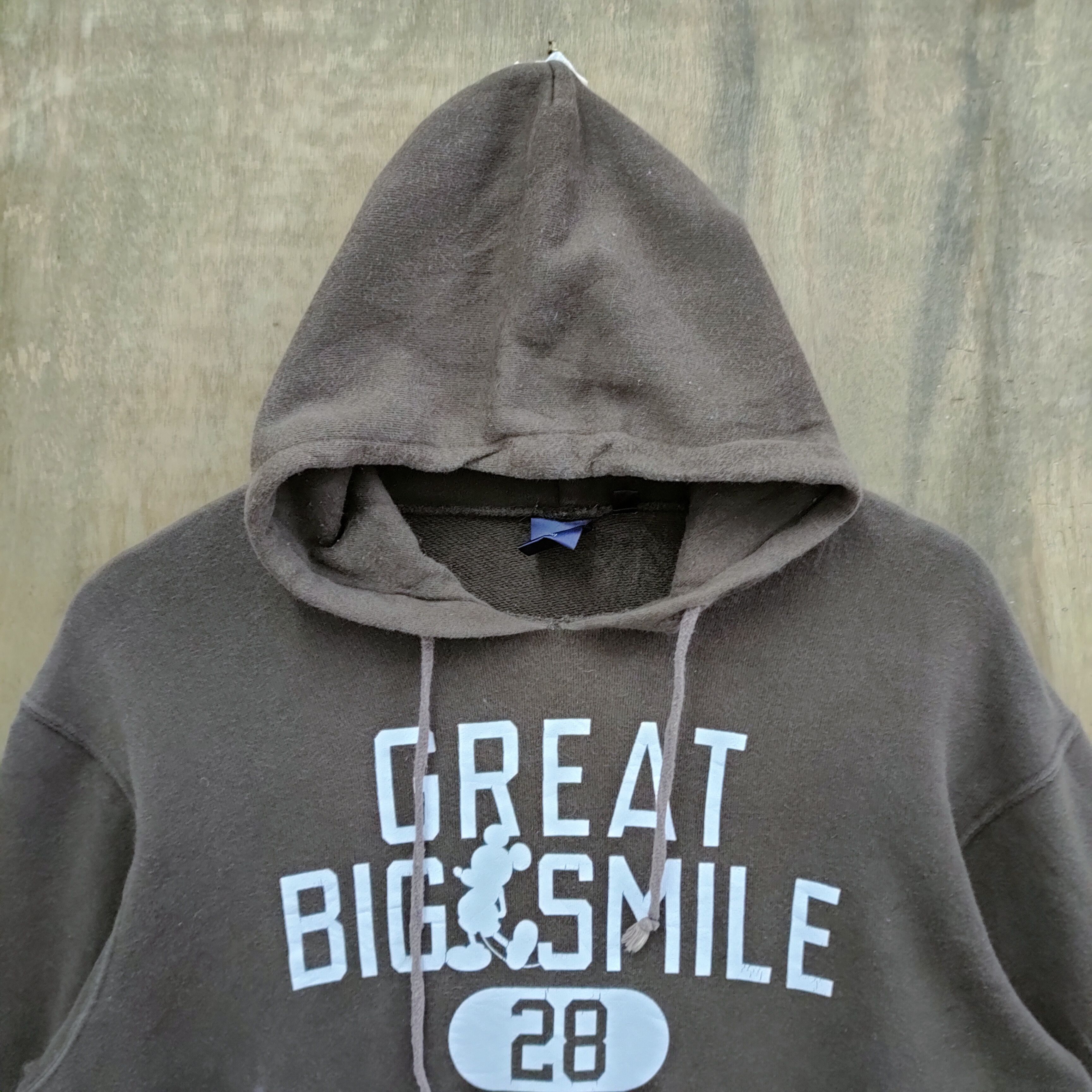 Cartoon Network × Disney × Mickey Mouse DISNEY GREAT BIG SMILE 28 MICKEY FADED SWEATSHIRT HOODIE Size US M / EU 48-50 / 2 - 2 Thumbnail
