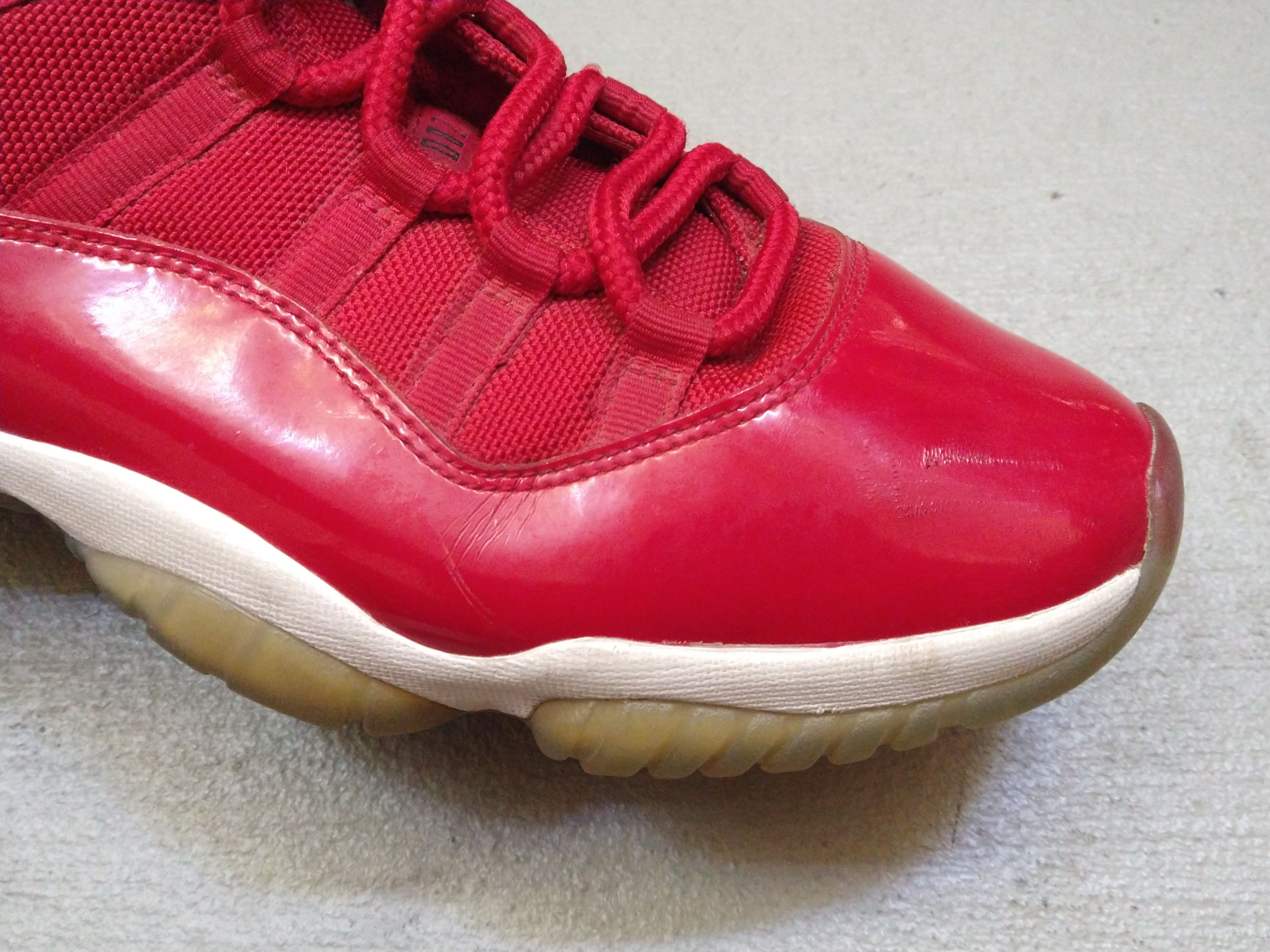 Jordan Brand Nike Air Jordan 11 Retro Win Like 96 Size 9 Red 378037-623 Size US 9 / EU 42 - 6 Thumbnail